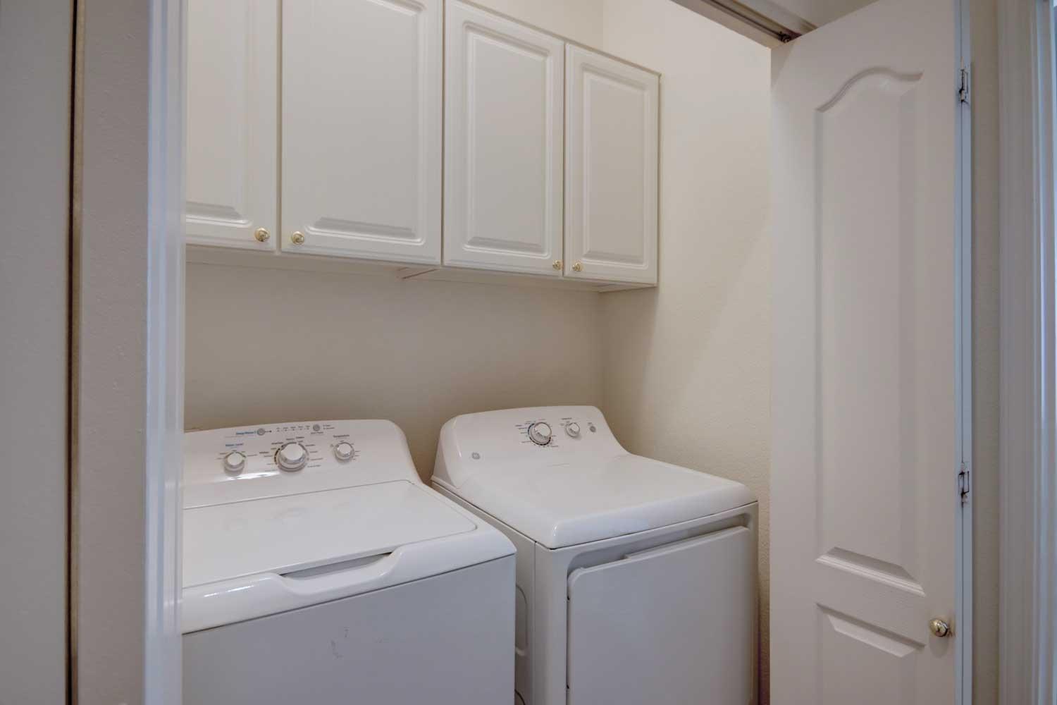 Detail Gallery Image 32 of 37 For 12020 Gold Arbor Ln, Gold River,  CA 95670 - 3 Beds | 2 Baths