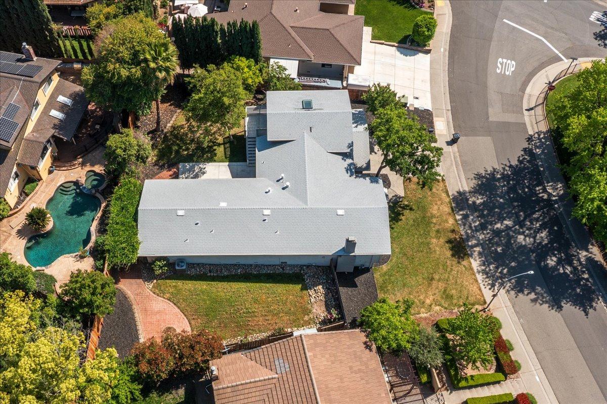 Palmyra Drive, Fair Oaks, California image 40