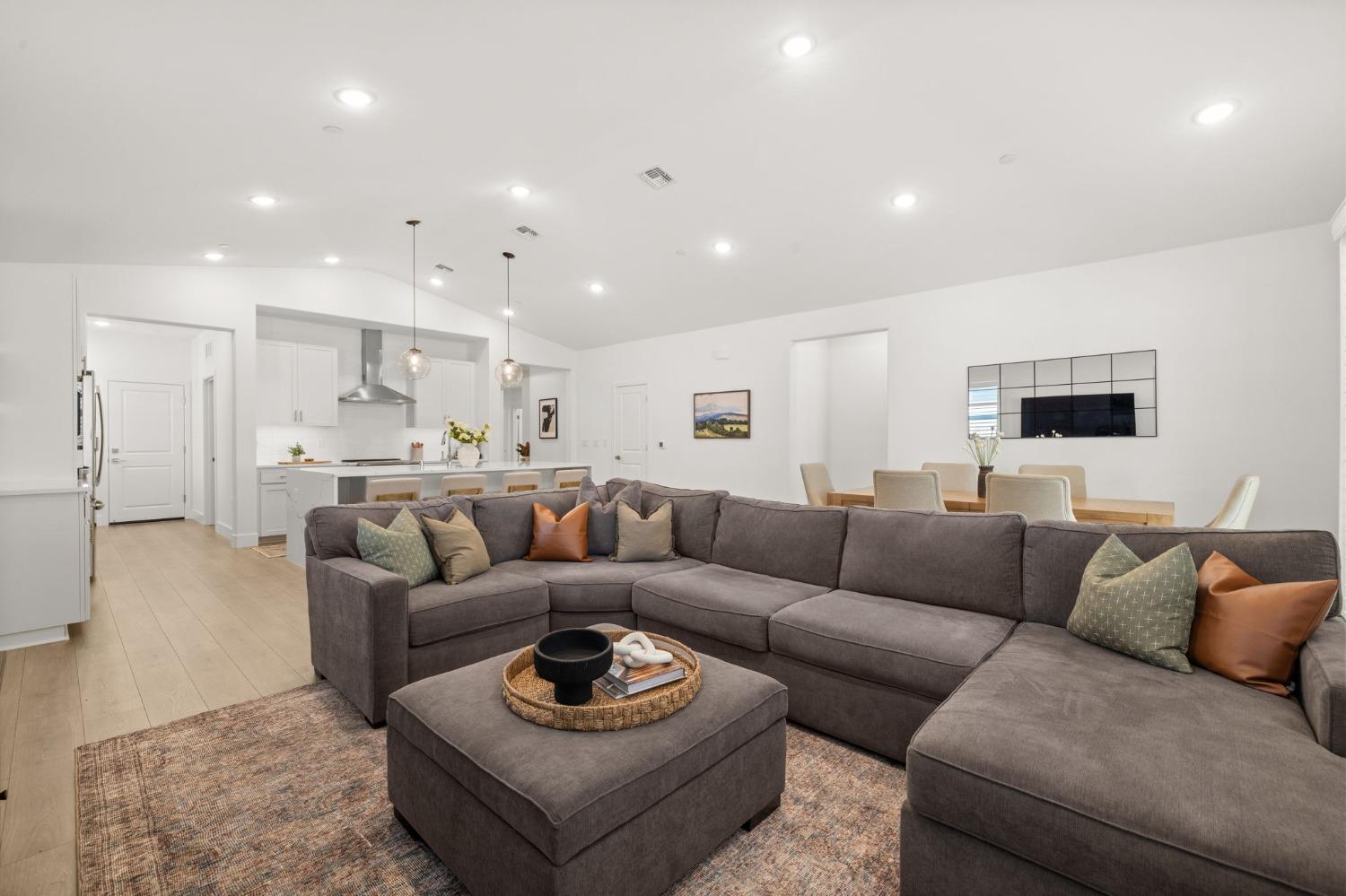 Coal Creek Way, Rancho Cordova, California image 13