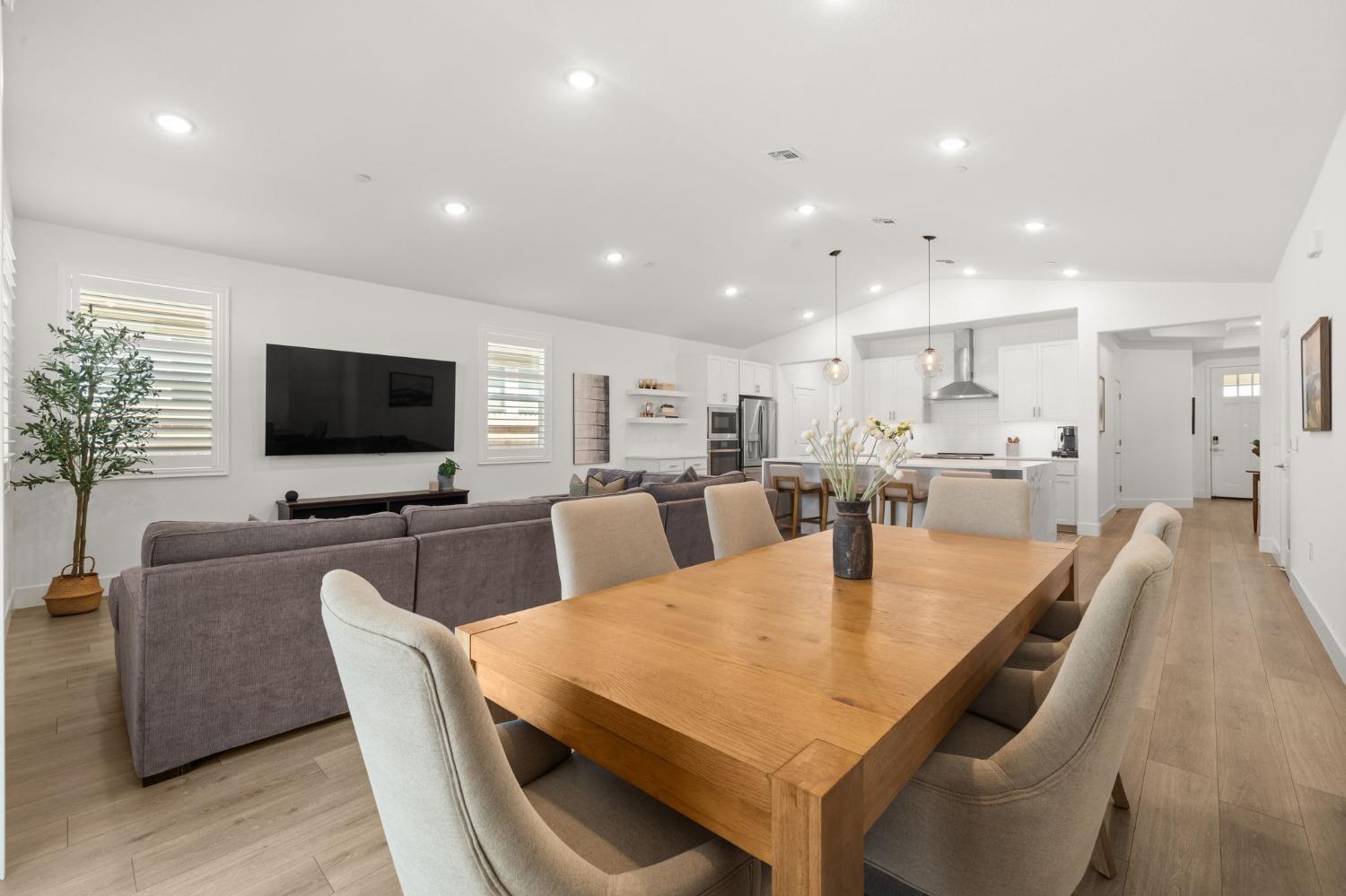 Coal Creek Way, Rancho Cordova, California image 15