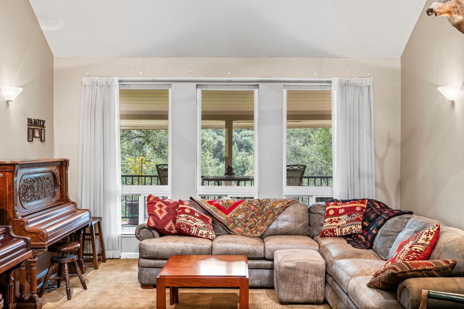 Detail Gallery Image 30 of 90 For 6432 Happy Valley Rd, Somerset,  CA 95684 - 4 Beds | 2/1 Baths