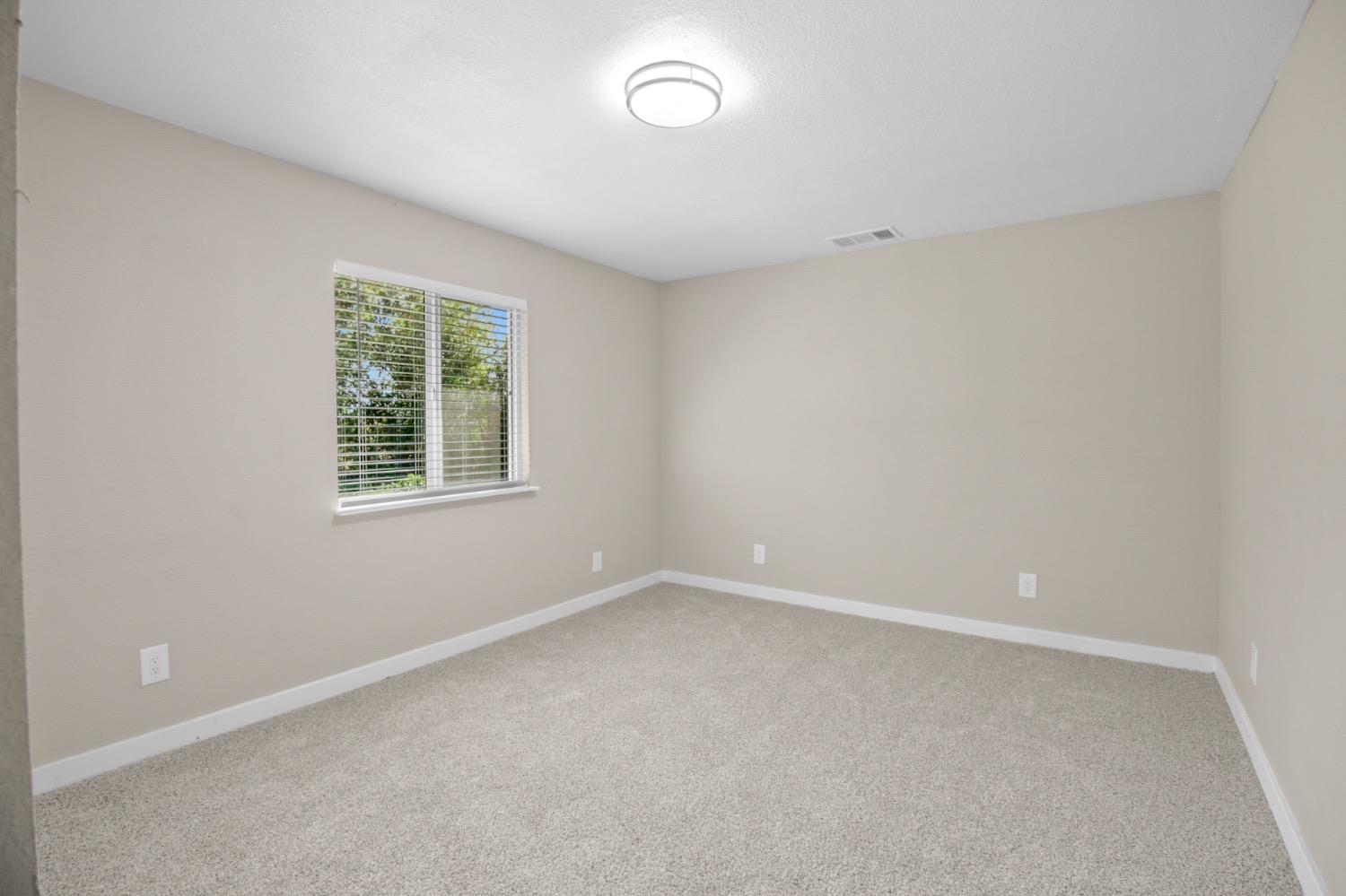 Detail Gallery Image 15 of 33 For 18826 Ca-113, Knights Landing,  CA 95645 - 3 Beds | 1 Baths