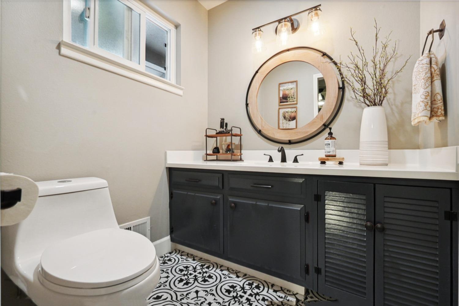Detail Gallery Image 25 of 33 For 216 S 6th St, Patterson,  CA 95363 - 3 Beds | 2 Baths