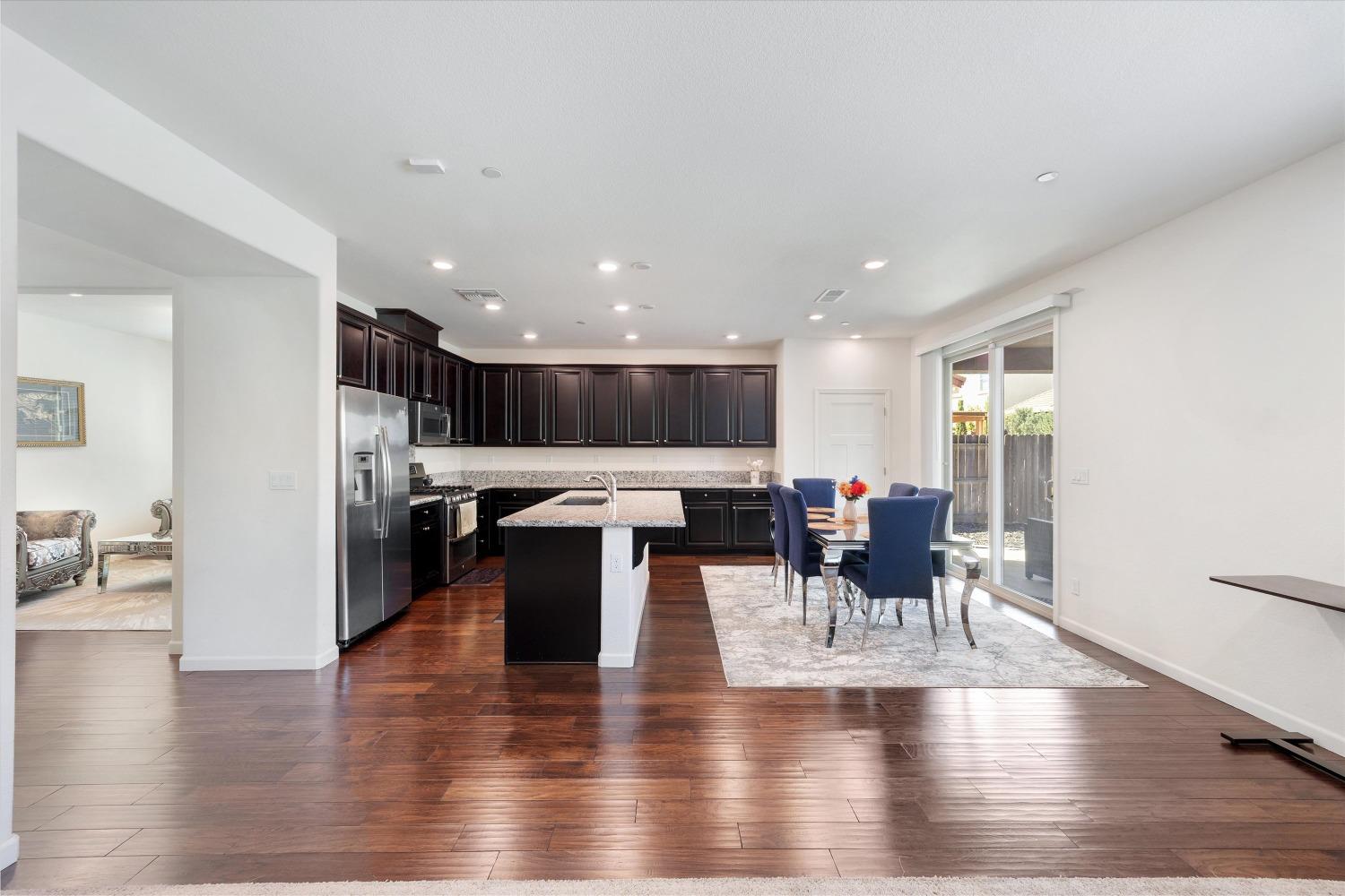 Solsberry Way, Rancho Cordova, California image 8