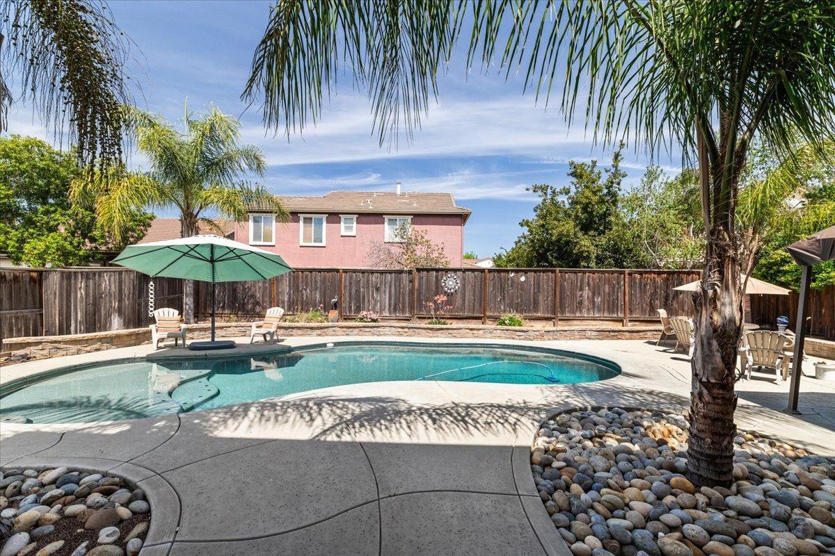 Detail Gallery Image 16 of 86 For 2060 Tarpan Way #22,  Oakdale,  CA 95361 - 4 Beds | 2/1 Baths