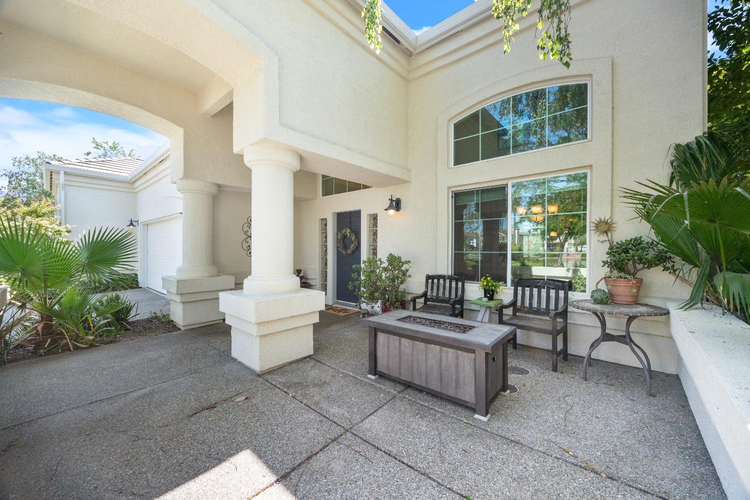 Benedix Way, Elk Grove, California image 4