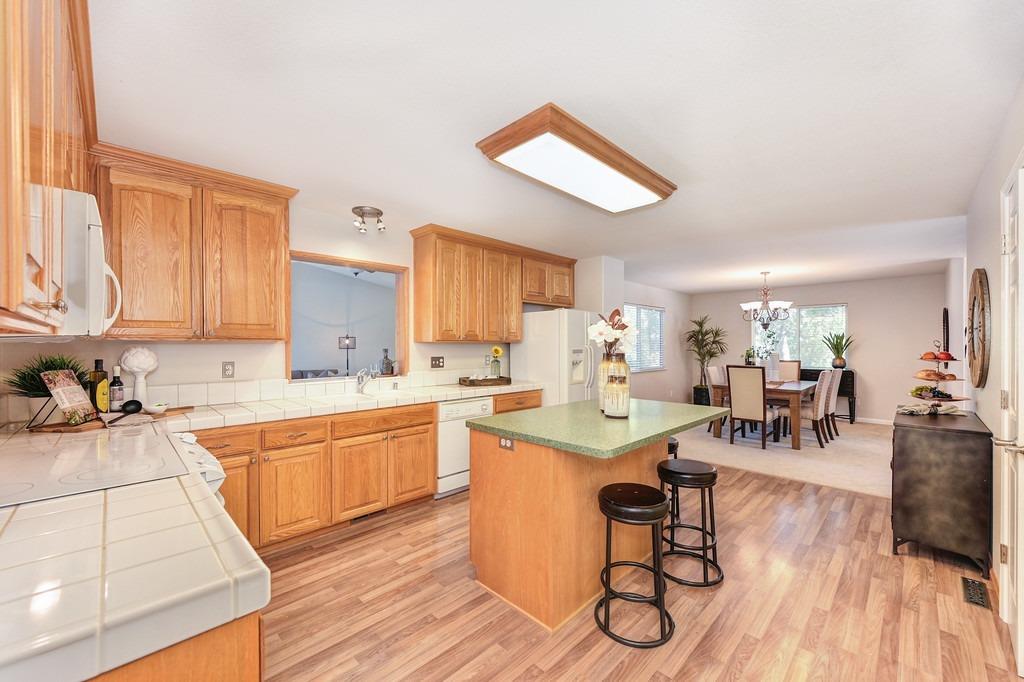 Detail Gallery Image 10 of 78 For 12210 Irish Ct, Jackson,  CA 95642 - 4 Beds | 2/1 Baths
