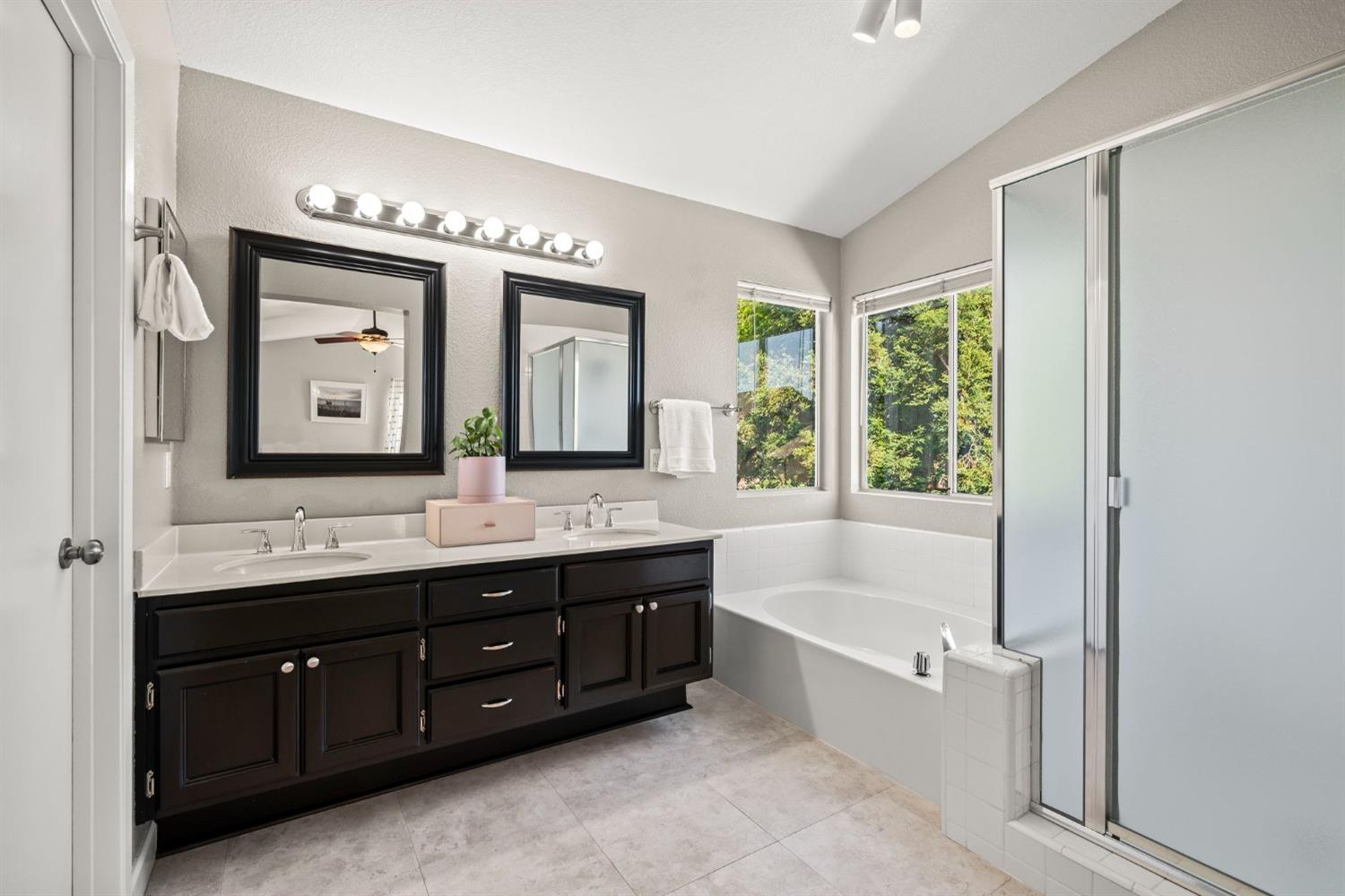 Detail Gallery Image 25 of 40 For 3745 Stone Walk Ct, Antelope,  CA 95843 - 4 Beds | 3 Baths