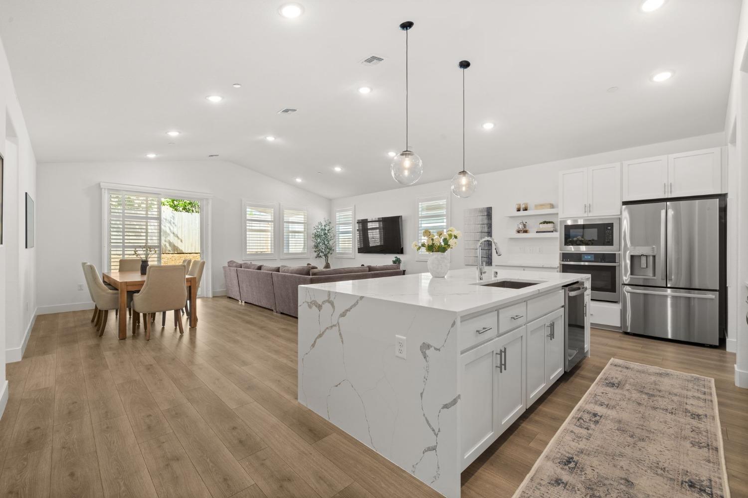 Coal Creek Way, Rancho Cordova, California image 4