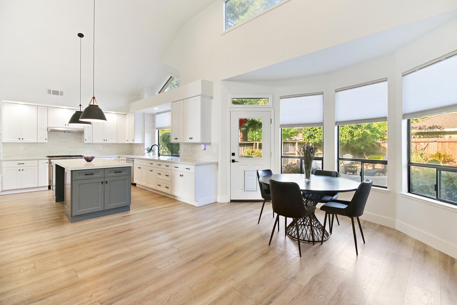 Detail Gallery Image 24 of 53 For 2121 Campton Cir, Gold River,  CA 95670 - 4 Beds | 3 Baths