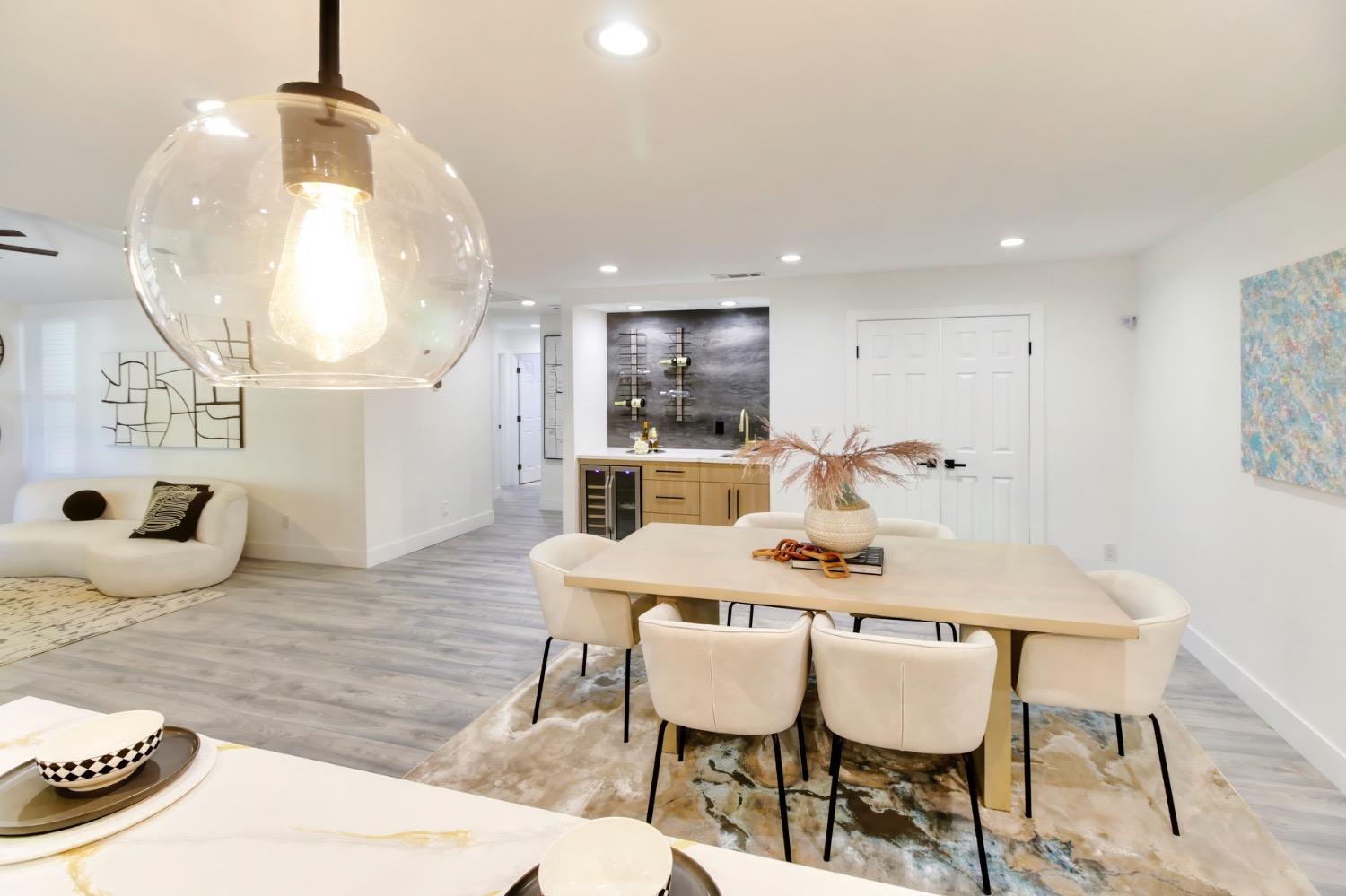 Detail Gallery Image 30 of 59 For 6550 Riverside Blvd, Sacramento,  CA 95831 - 3 Beds | 2 Baths