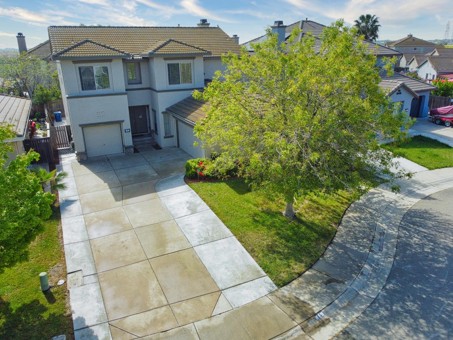 Detail Gallery Image 1 of 1 For 15 Jeanross Ct, Sacramento,  CA 95832 - 5 Beds | 3/1 Baths