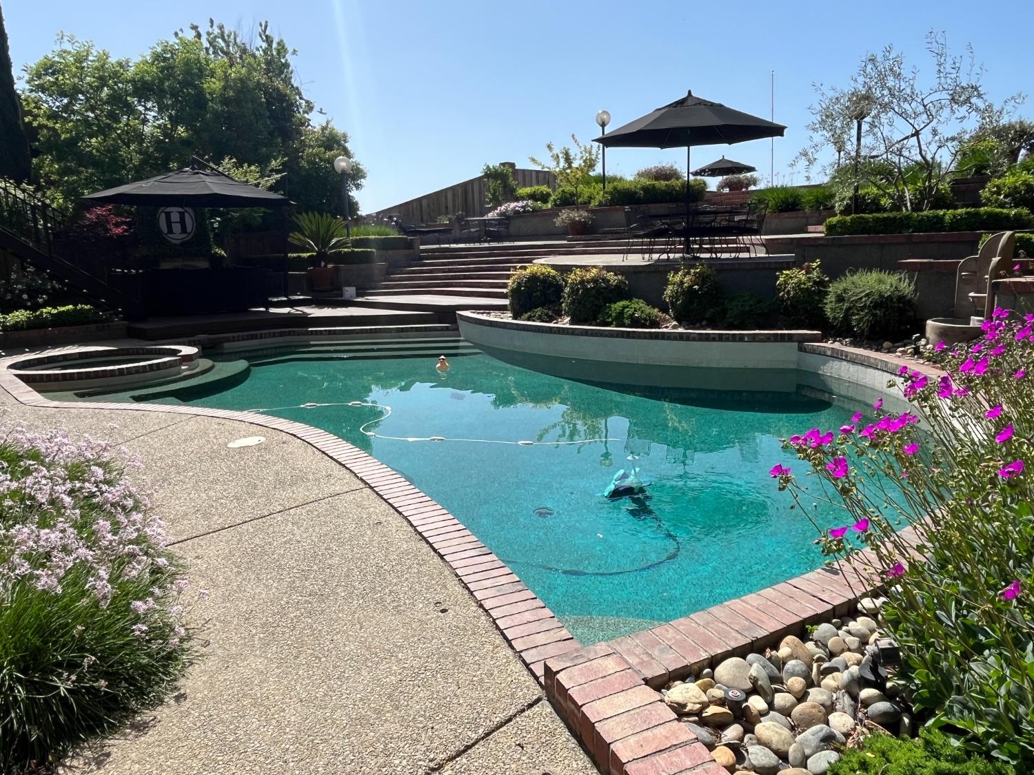 Detail Gallery Image 58 of 89 For 3864 Fourteen Mile Dr, Stockton,  CA 95219 - 4 Beds | 3/2 Baths