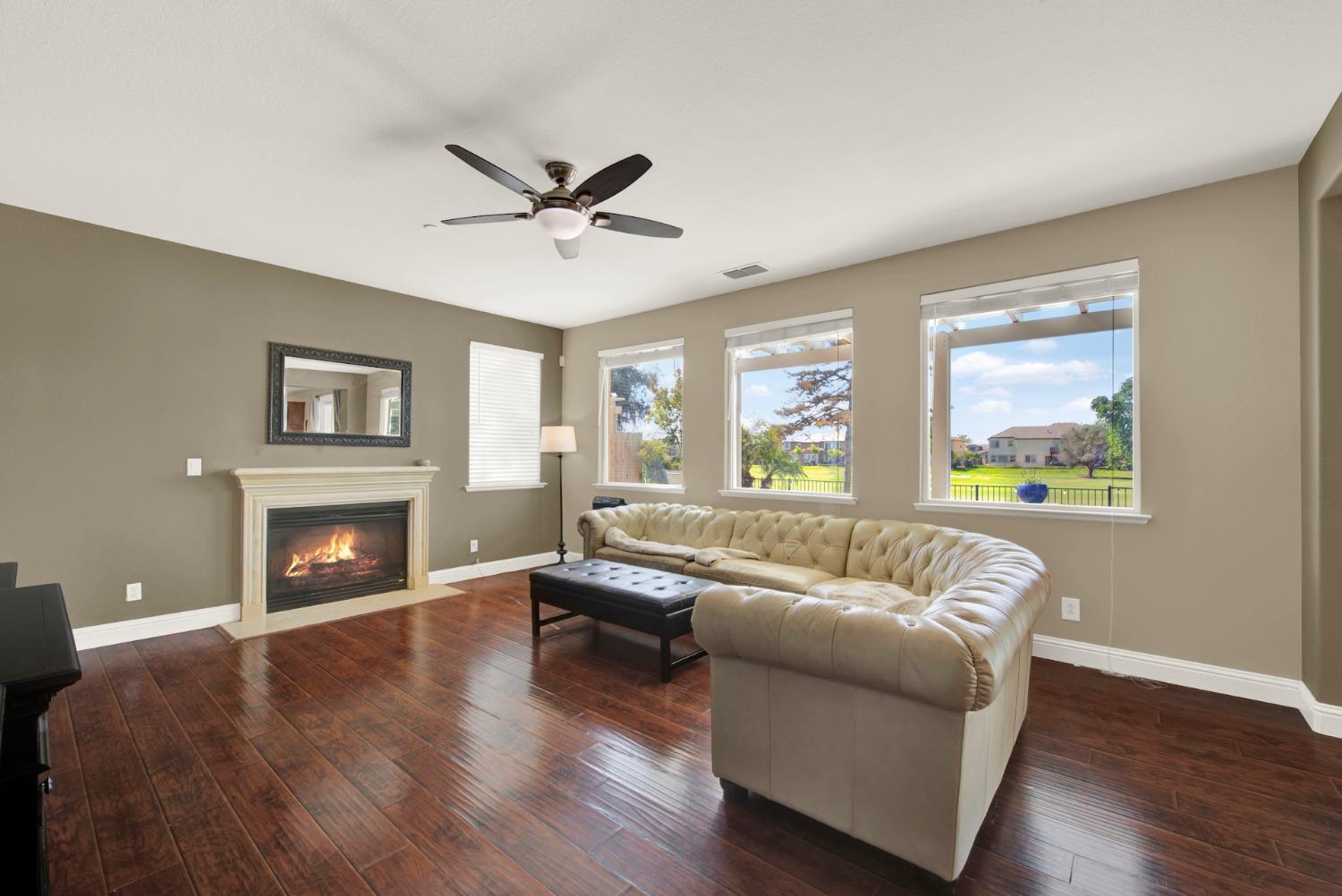 Detail Gallery Image 23 of 82 For 33565 Wildwing Dr, Woodland,  CA 95695 - 4 Beds | 2/1 Baths