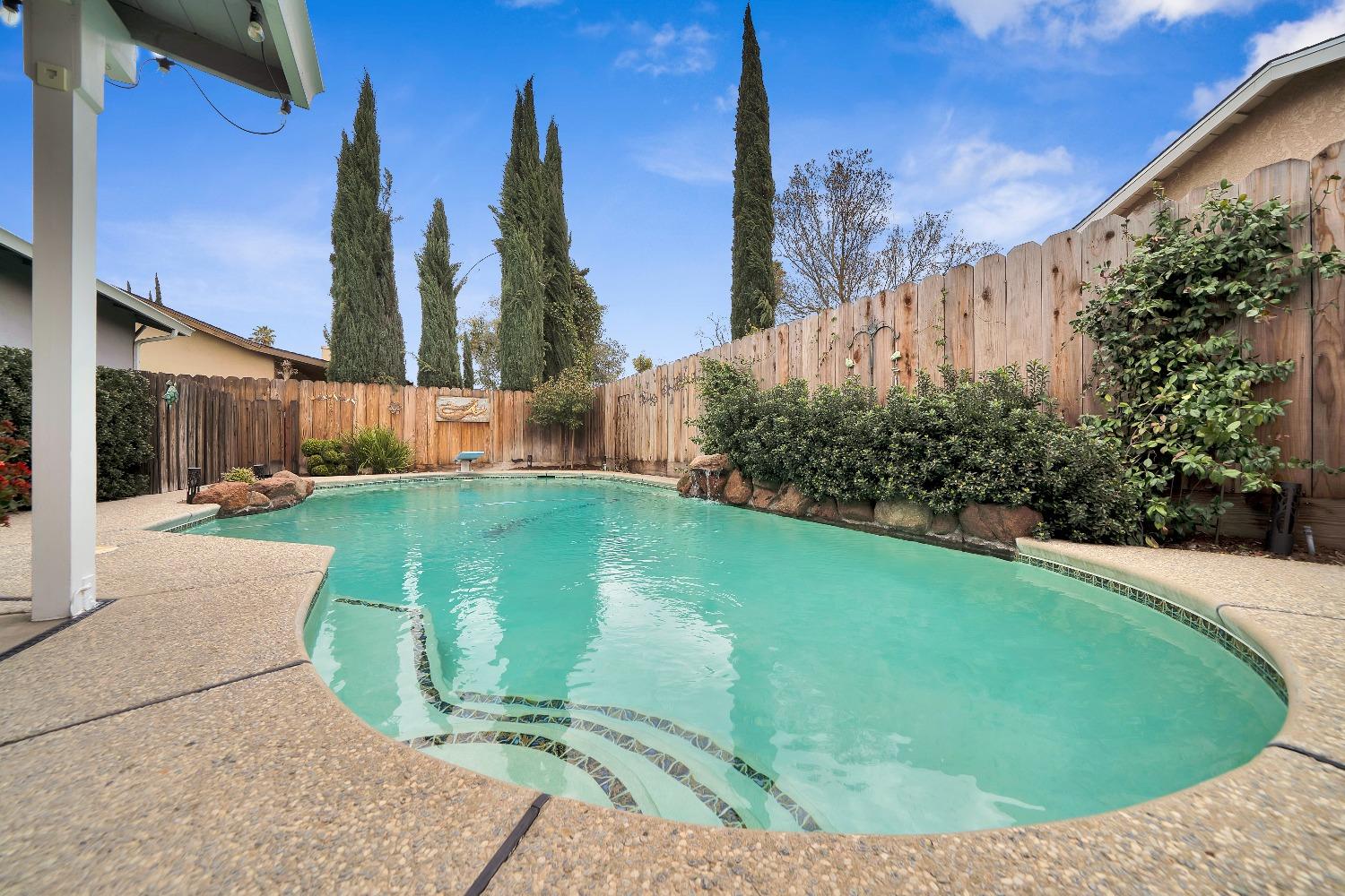 Woodacre Drive, Modesto, California image 2