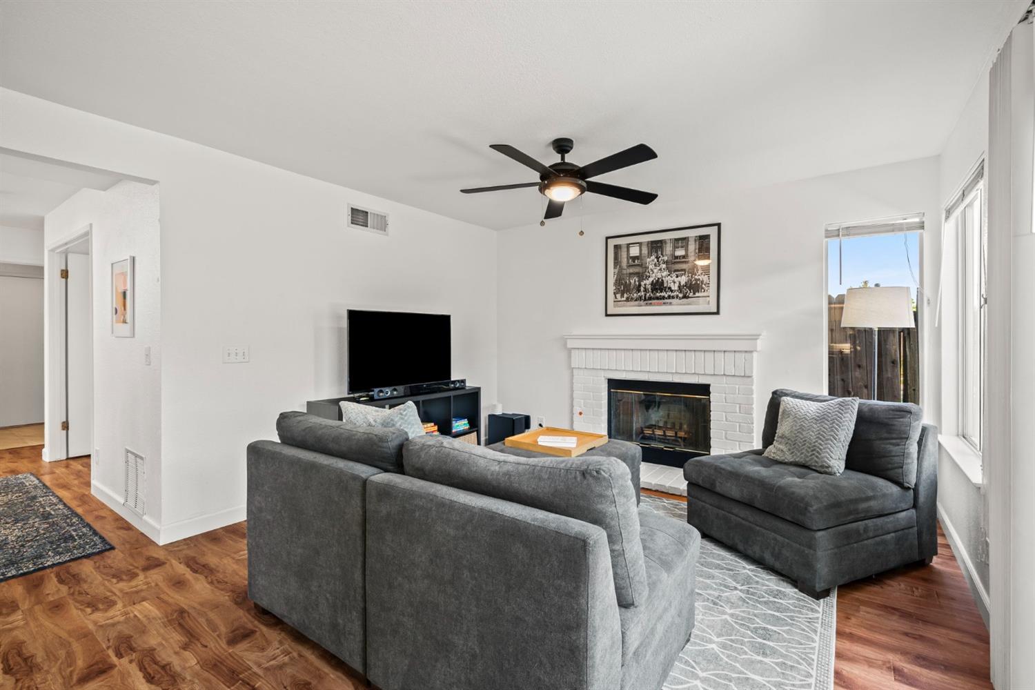 Detail Gallery Image 17 of 40 For 3745 Stone Walk Ct, Antelope,  CA 95843 - 4 Beds | 3 Baths