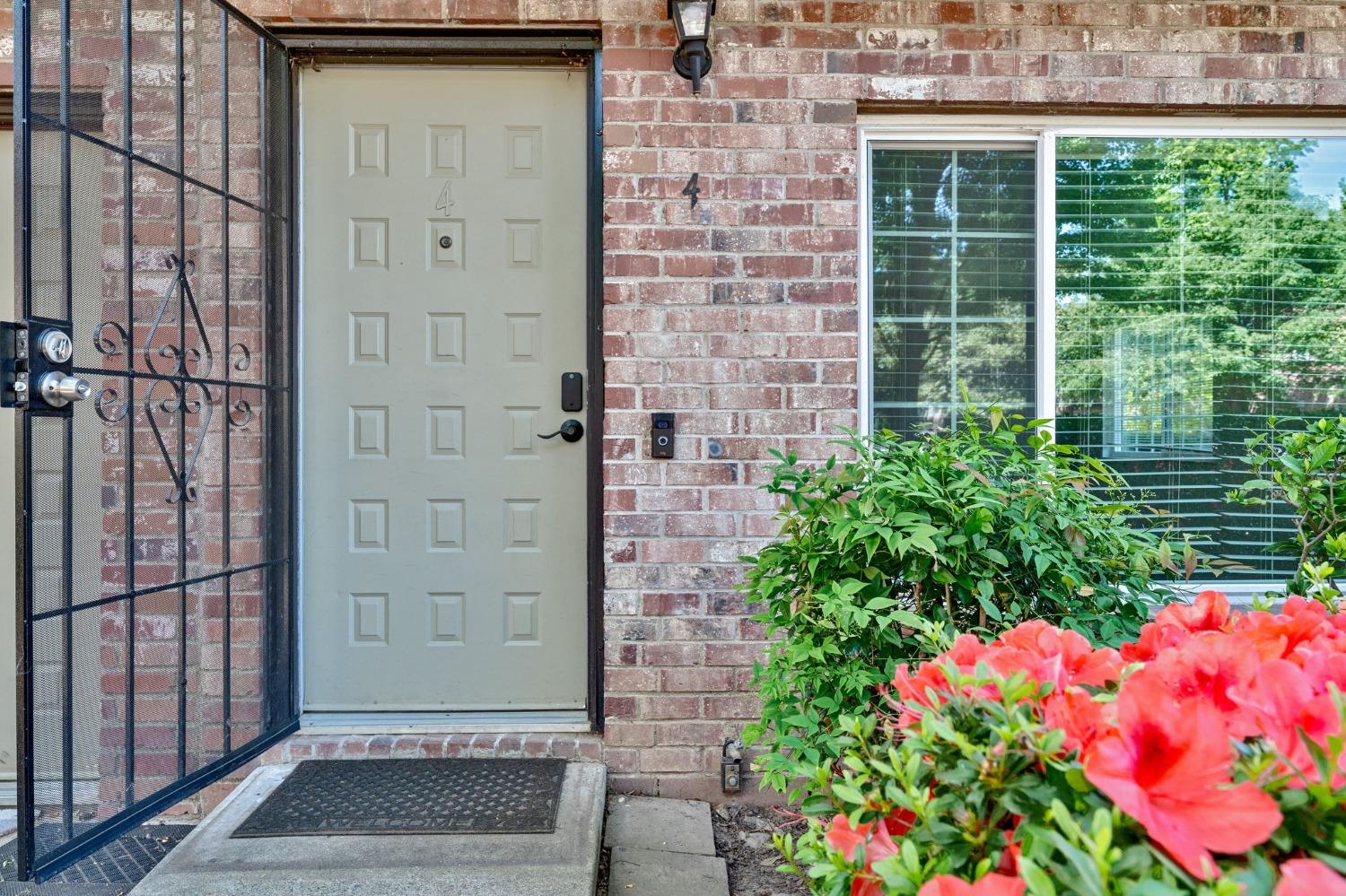 Photo #3: 225040460 Listing 