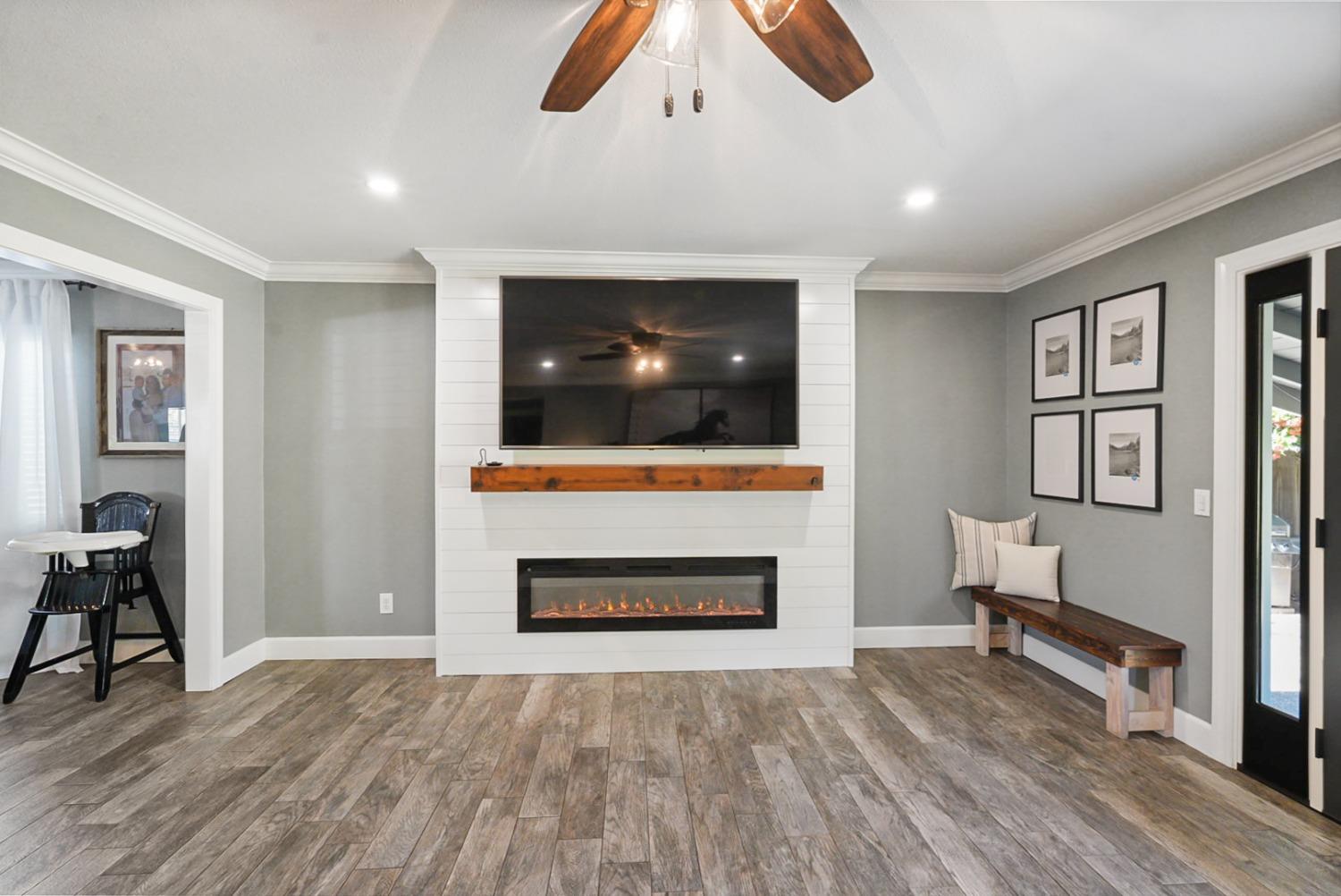 Detail Gallery Image 12 of 33 For 216 S 6th St, Patterson,  CA 95363 - 3 Beds | 2 Baths