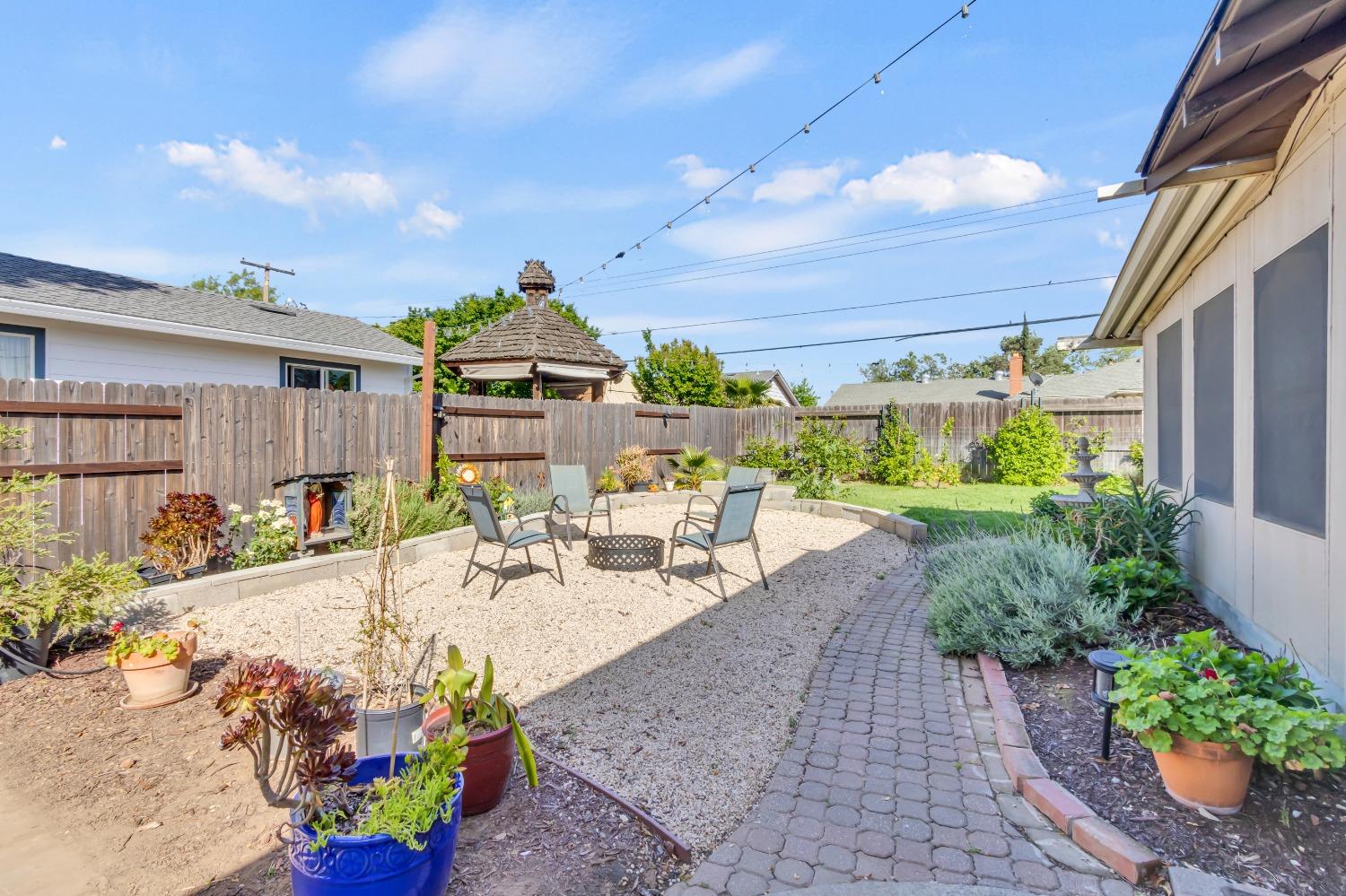 Aramon Drive, Rancho Cordova, California image 35