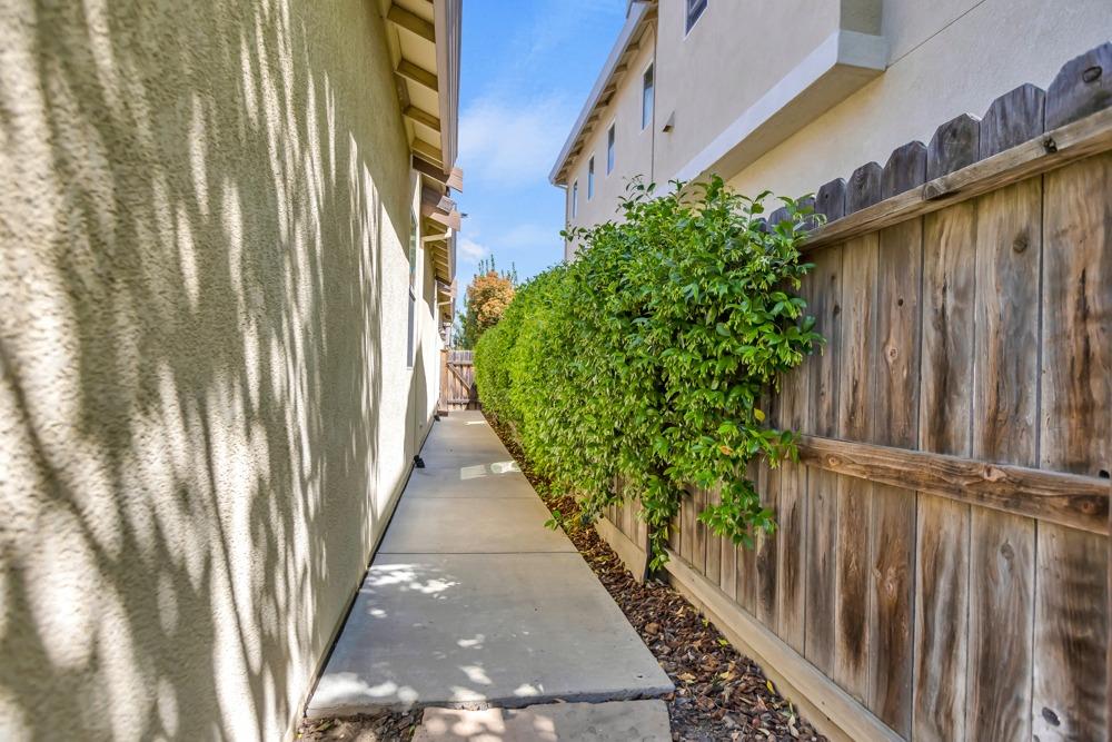 Detail Gallery Image 68 of 82 For 2312 Foster Ct, Woodland,  CA 95776 - 3 Beds | 2/1 Baths