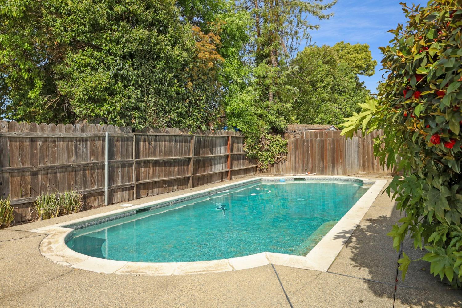 Detail Gallery Image 33 of 36 For 219 Mckelvey Ave, Stockton,  CA 95210 - 3 Beds | 2 Baths