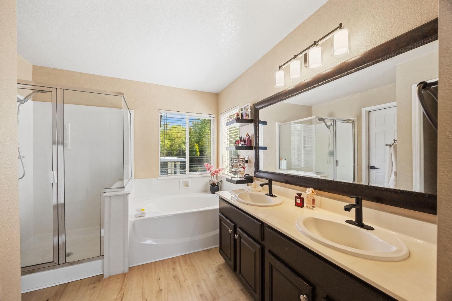 Bonhill Drive, Folsom, California image 12