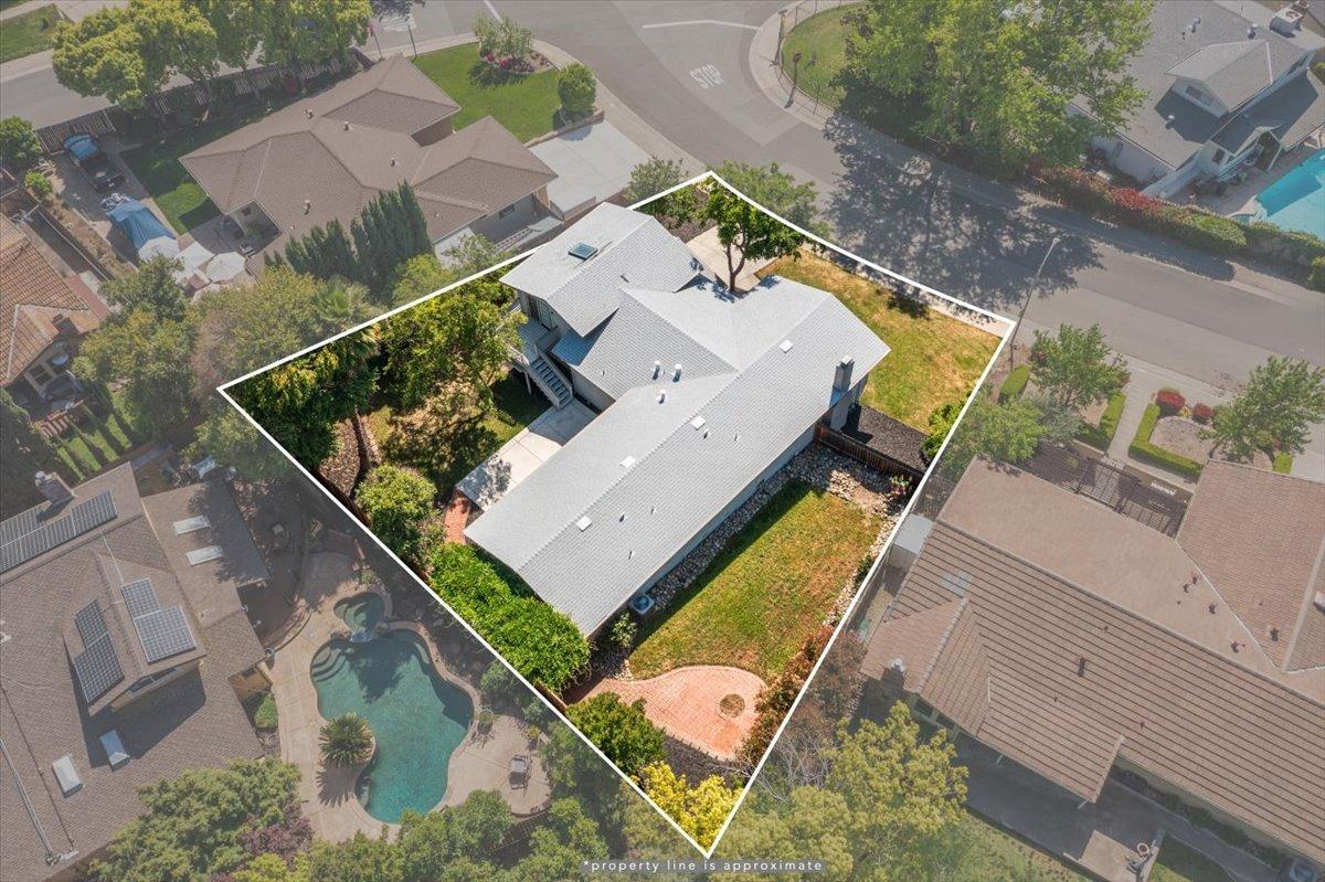 Palmyra Drive, Fair Oaks, California image 39