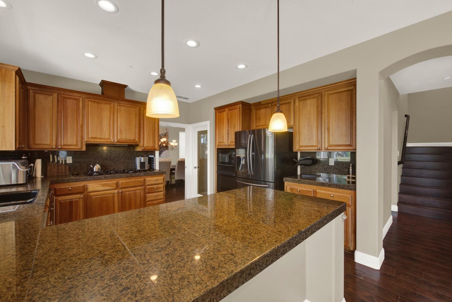 Detail Gallery Image 28 of 82 For 33565 Wildwing Dr, Woodland,  CA 95695 - 4 Beds | 2/1 Baths