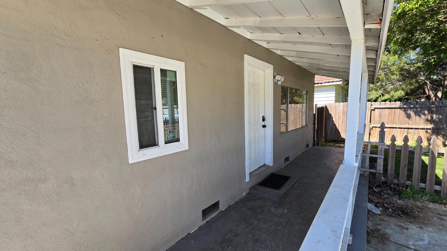 Detail Gallery Image 4 of 30 For 2876 34th Ave, Sacramento,  CA 95824 - – Beds | – Baths