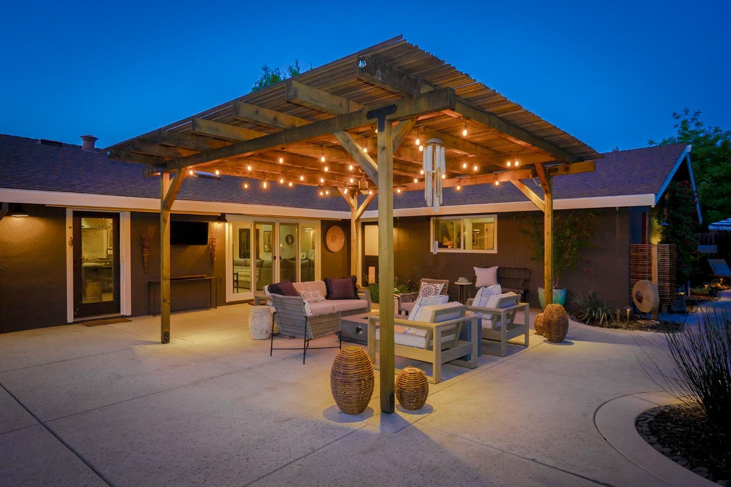 Detail Gallery Image 53 of 58 For 4508 San Ramon Dr, Davis,  CA 95618 - 4 Beds | 2 Baths