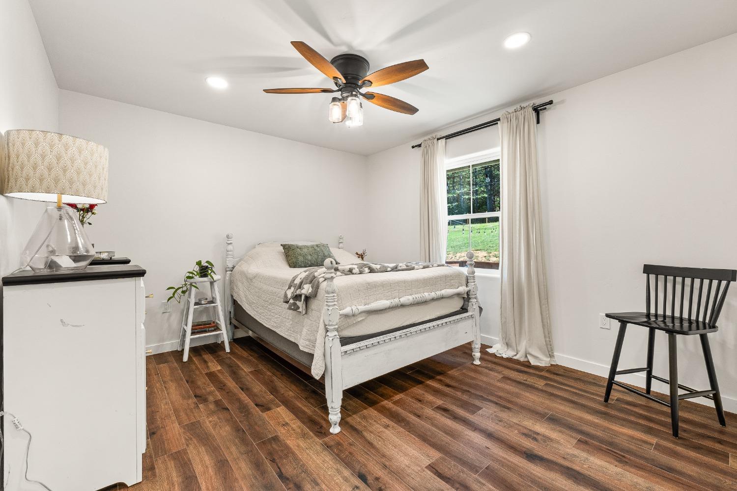 Detail Gallery Image 23 of 47 For 4046 Empire Creek Cir, Georgetown,  CA 95634 - 3 Beds | 2 Baths