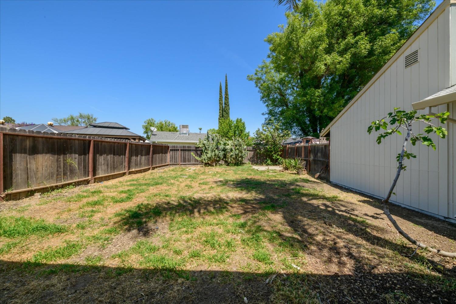 Riverside Drive, Woodland, California image 26