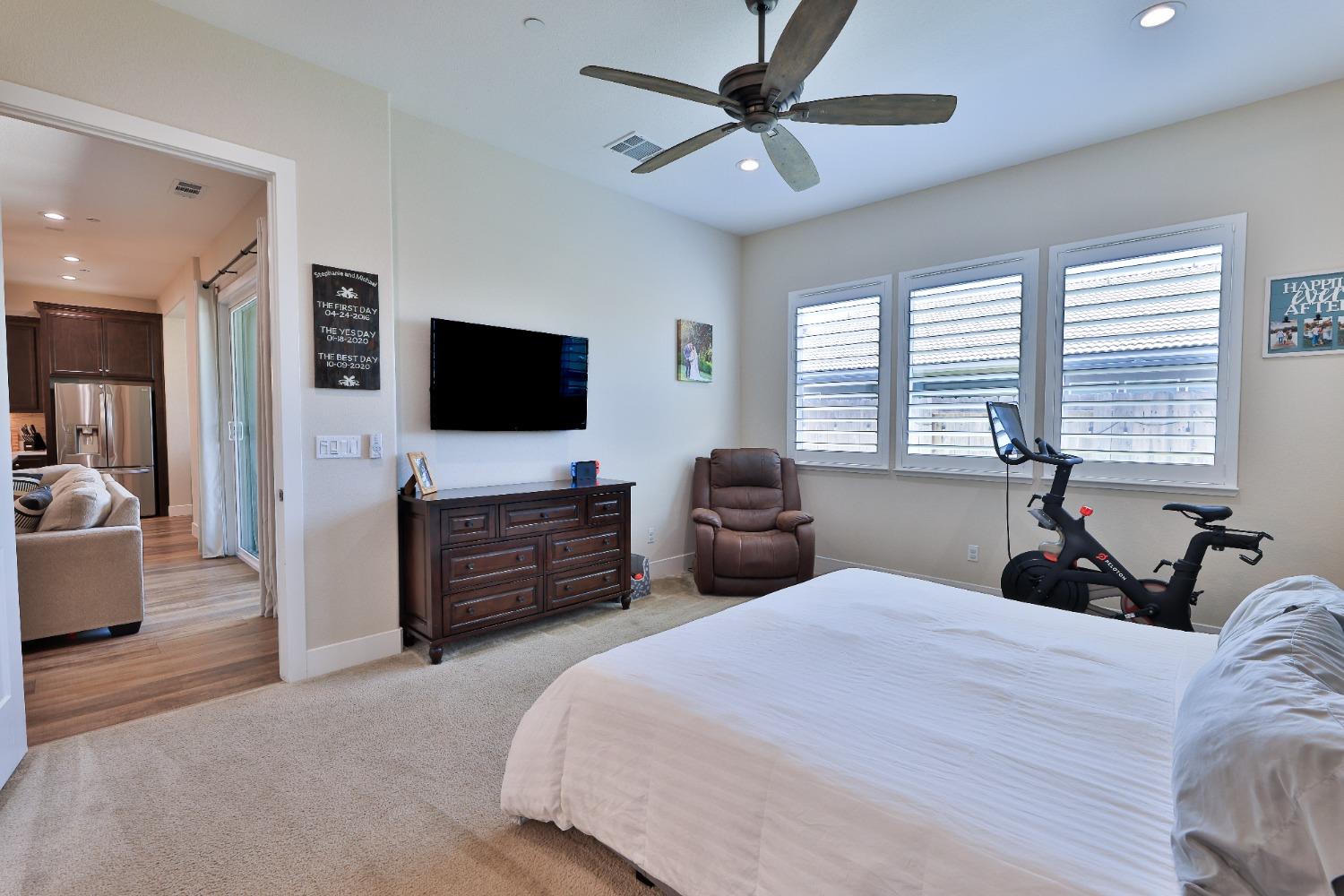 Detail Gallery Image 17 of 52 For 2403 Tribeca Ave, Manteca,  CA 95337 - 3 Beds | 3 Baths