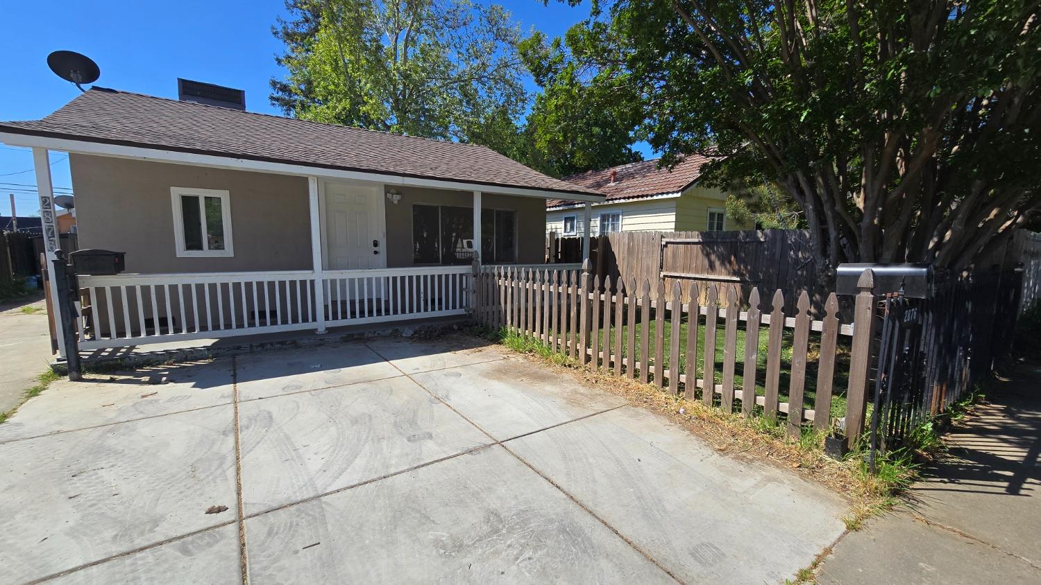 Detail Gallery Image 20 of 30 For 2876 34th Ave, Sacramento,  CA 95824 - – Beds | – Baths