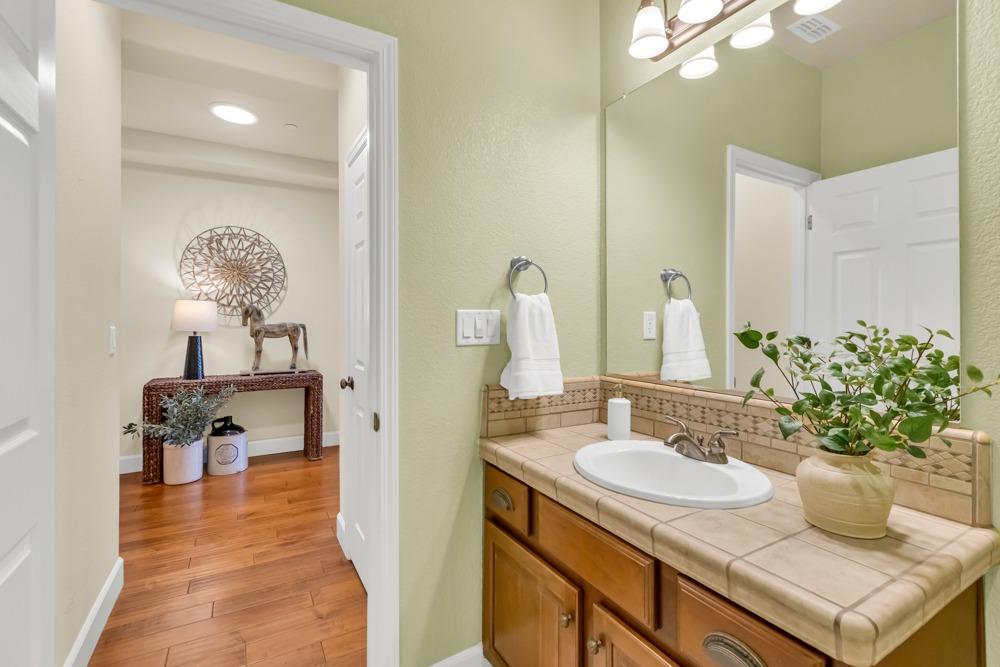 Detail Gallery Image 23 of 82 For 2312 Foster Ct, Woodland,  CA 95776 - 3 Beds | 2/1 Baths