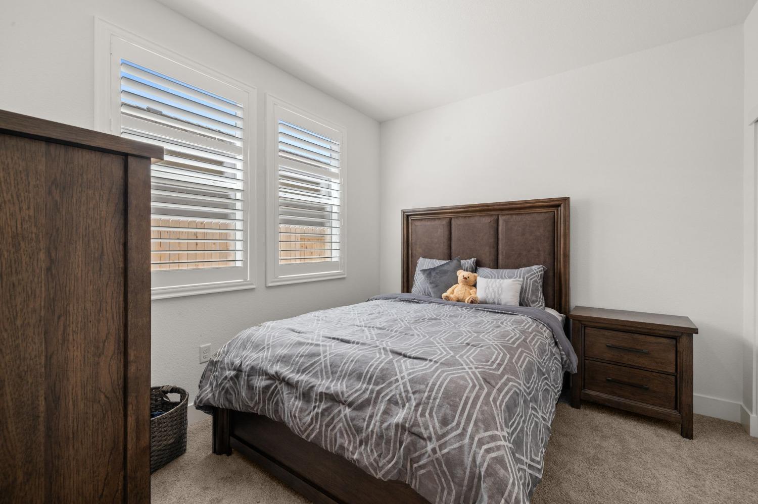 Coal Creek Way, Rancho Cordova, California image 33