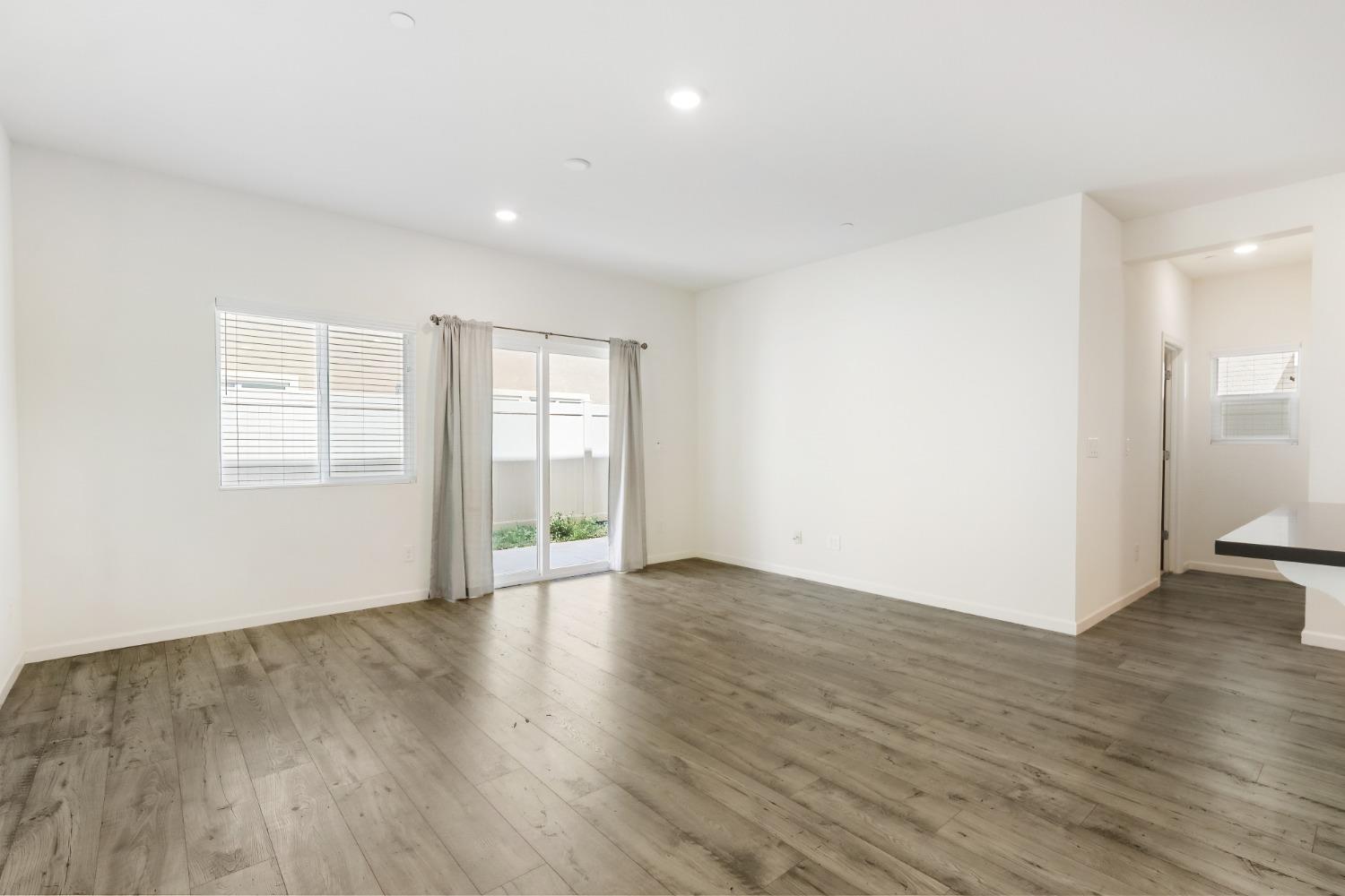 Plato Way, Rancho Cordova, California image 7
