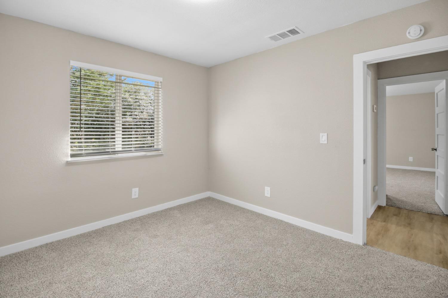 Detail Gallery Image 13 of 33 For 18826 Ca-113, Knights Landing,  CA 95645 - 3 Beds | 1 Baths