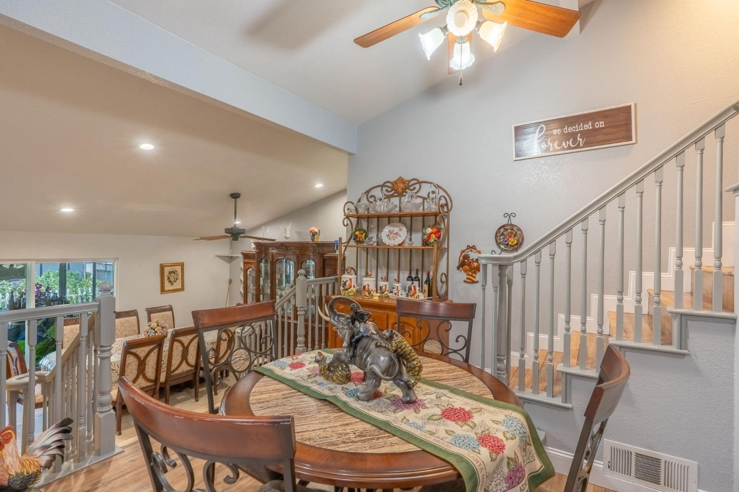 Detail Gallery Image 19 of 43 For 2019 Lee Rae Ct, Turlock,  CA 95380 - 5 Beds | 3 Baths
