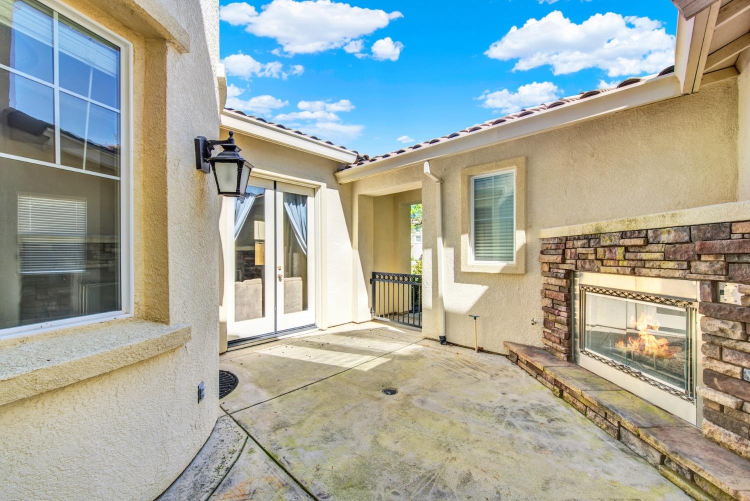 Detail Gallery Image 8 of 82 For 33565 Wildwing Dr, Woodland,  CA 95695 - 4 Beds | 2/1 Baths