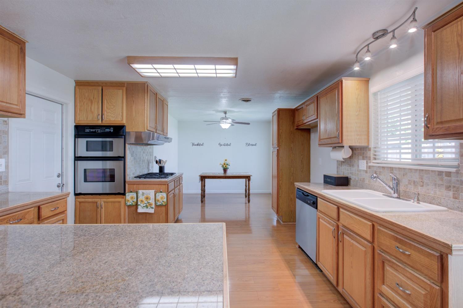 Darlene Lane, Modesto, California image 18