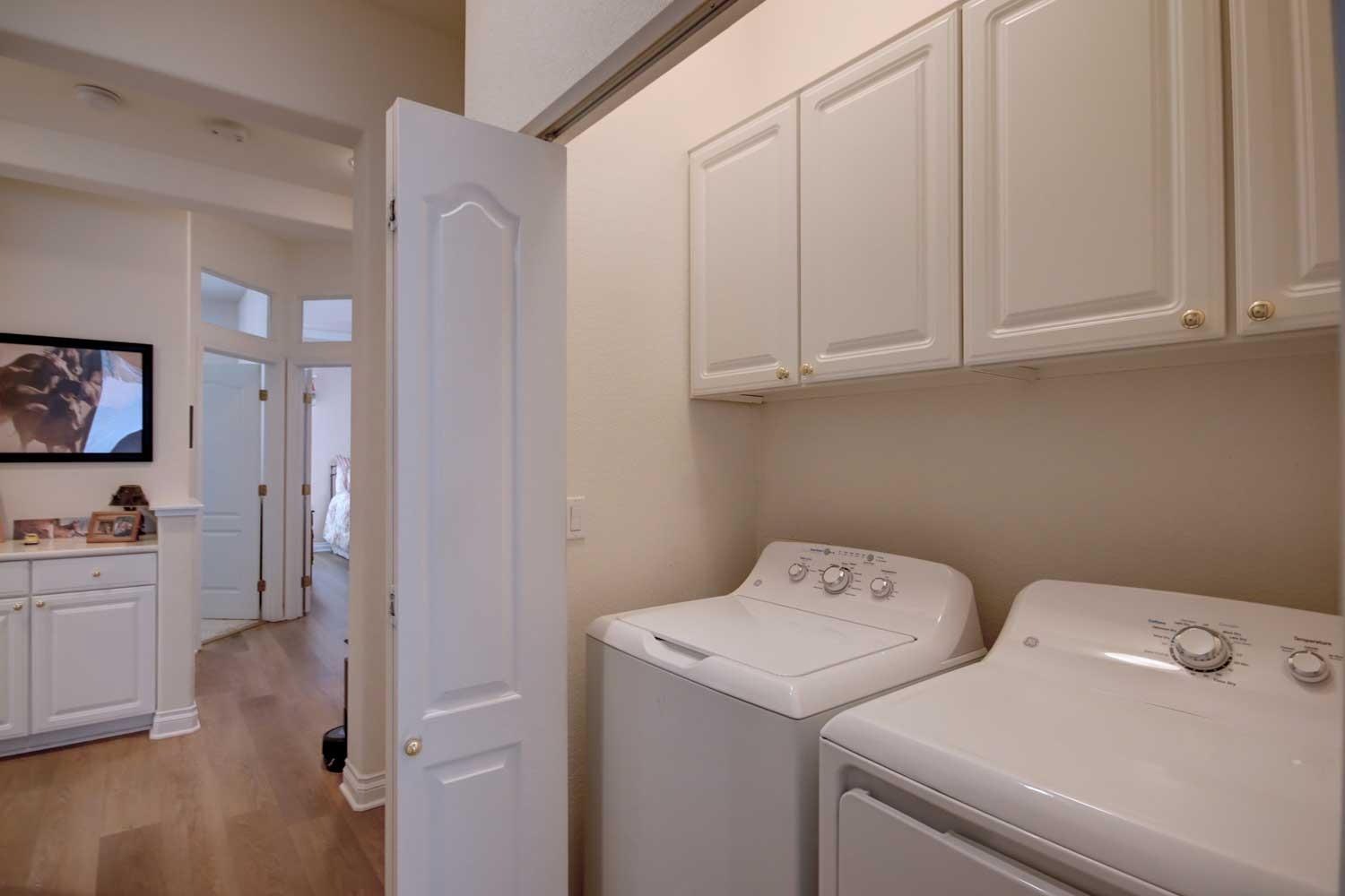 Detail Gallery Image 31 of 37 For 12020 Gold Arbor Ln, Gold River,  CA 95670 - 3 Beds | 2 Baths