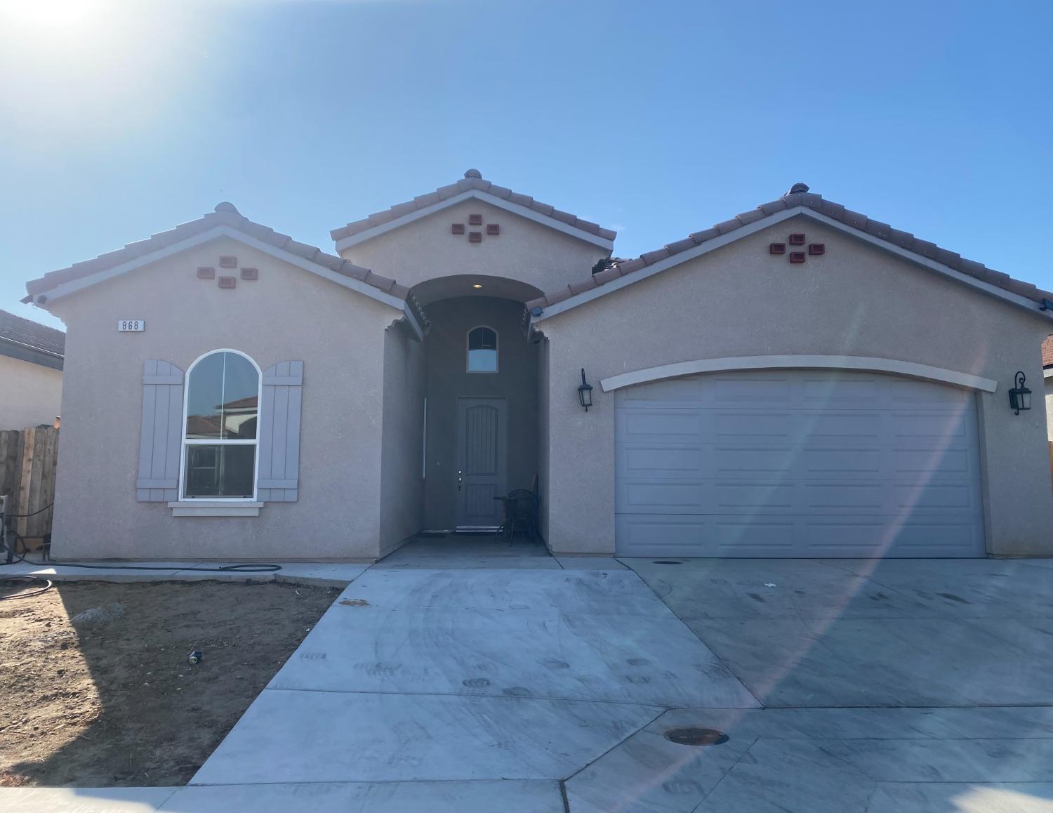 Rubicon Avenue, Madera, California image 33