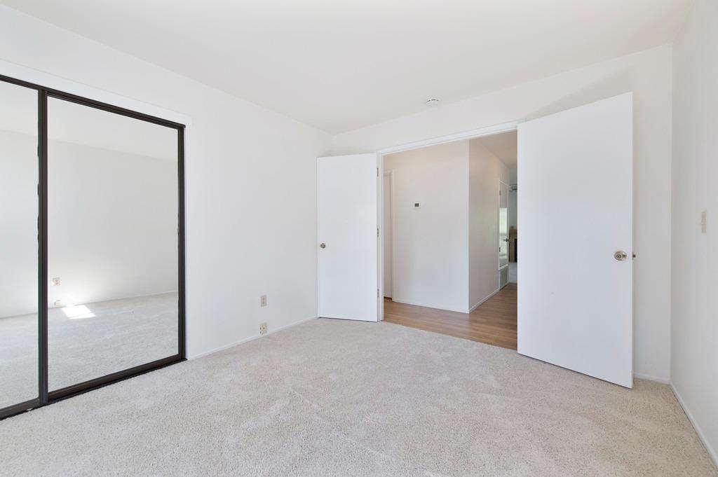 Photo #16: 225050367 Listing: Photo #16