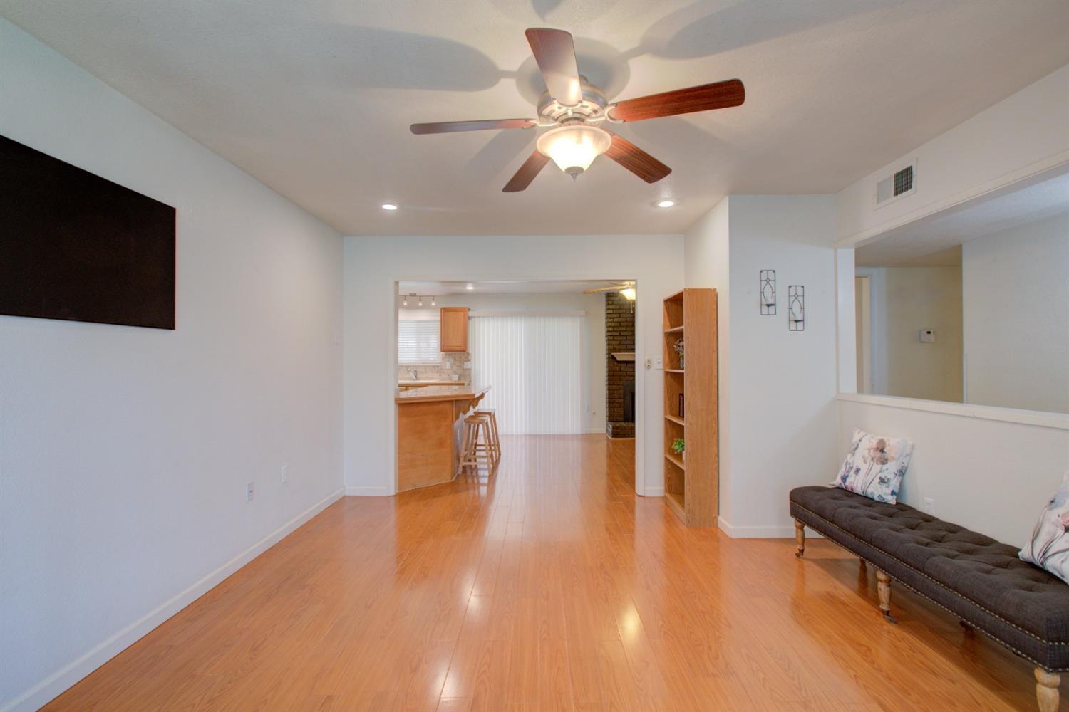 Darlene Lane, Modesto, California image 11