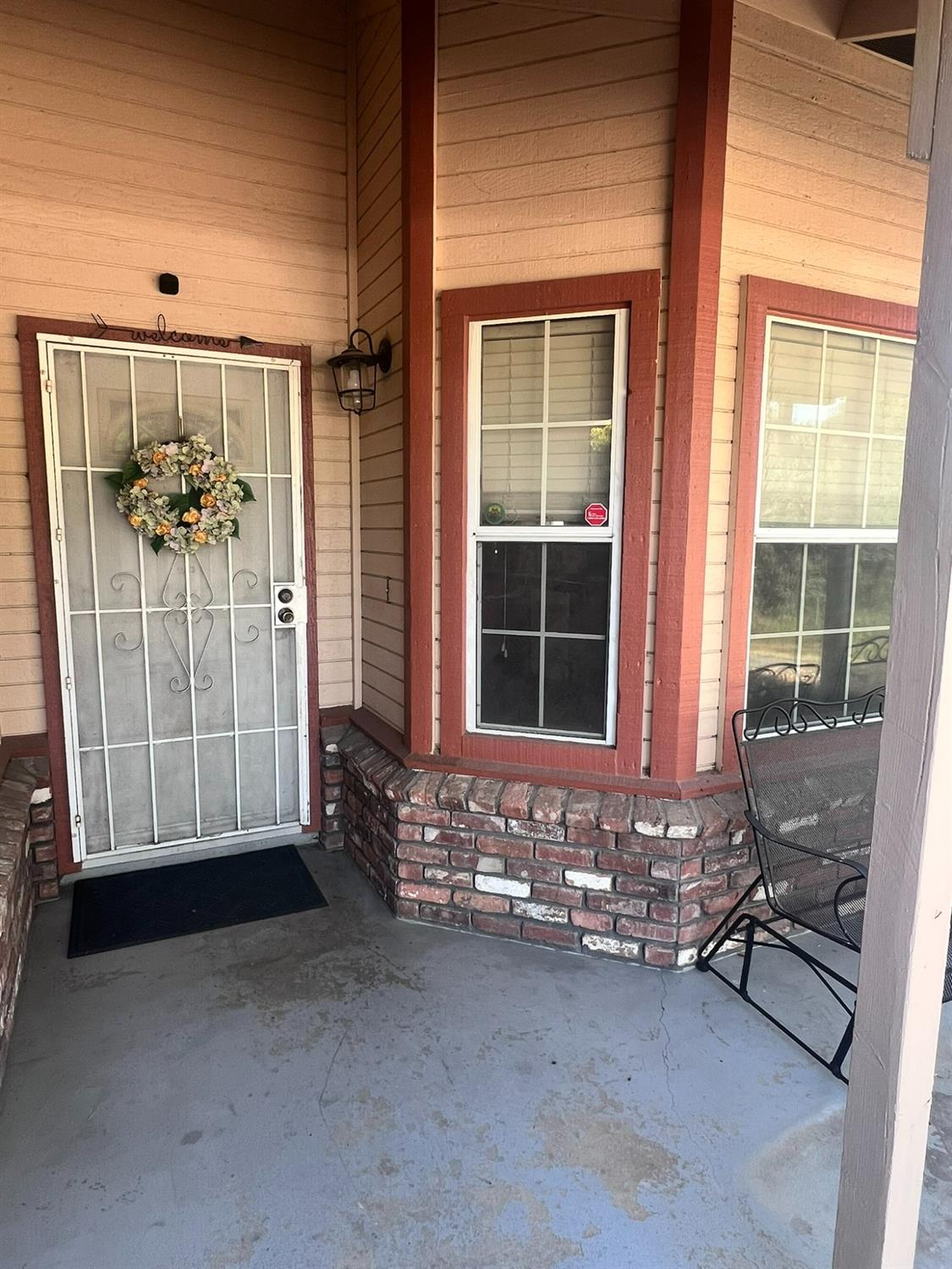Detail Gallery Image 4 of 46 For 7341 Silver View Way, Rio Linda,  CA 95673 - 3 Beds | 2 Baths