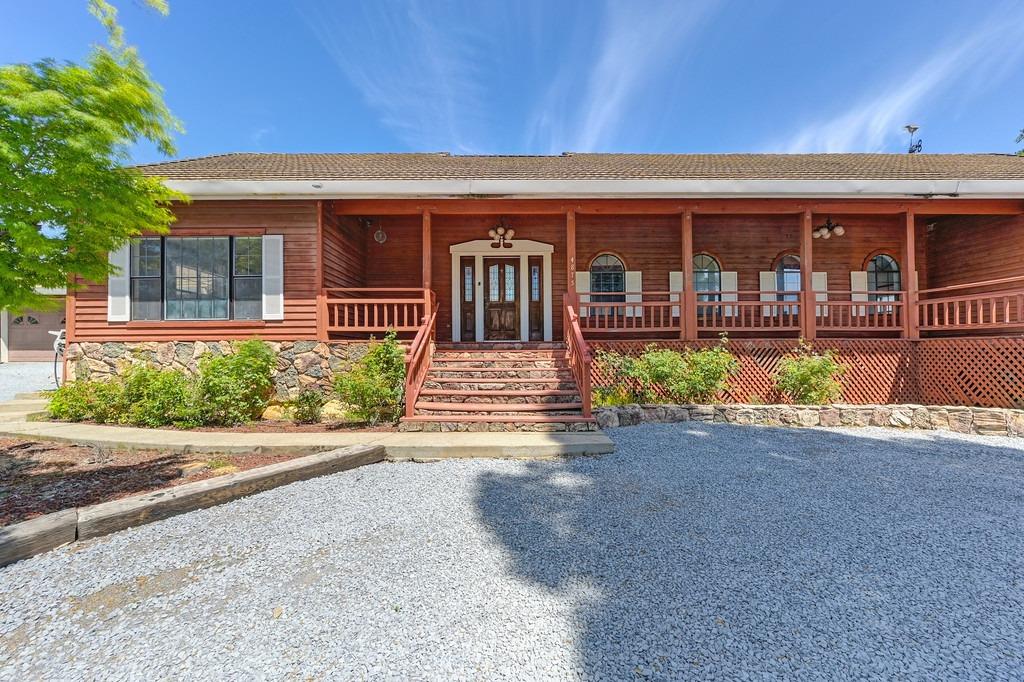 Detail Gallery Image 2 of 81 For 4875 Silk Tree Ln, Cool,  CA 95614 - 2 Beds | 2 Baths