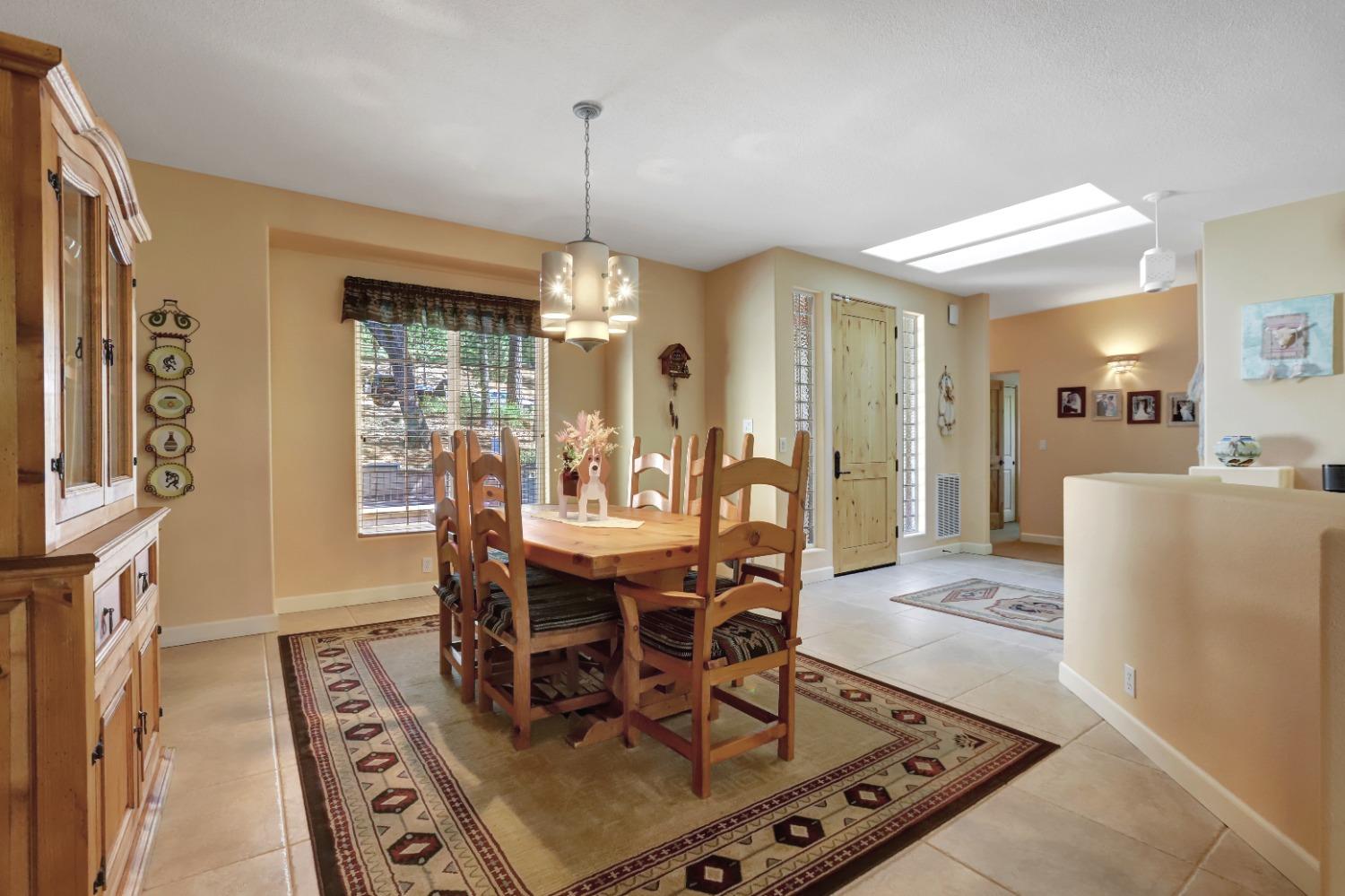 Detail Gallery Image 23 of 98 For 10450 S Ponderosa Way, Rough And Ready,  CA 95975 - 4 Beds | 3/1 Baths