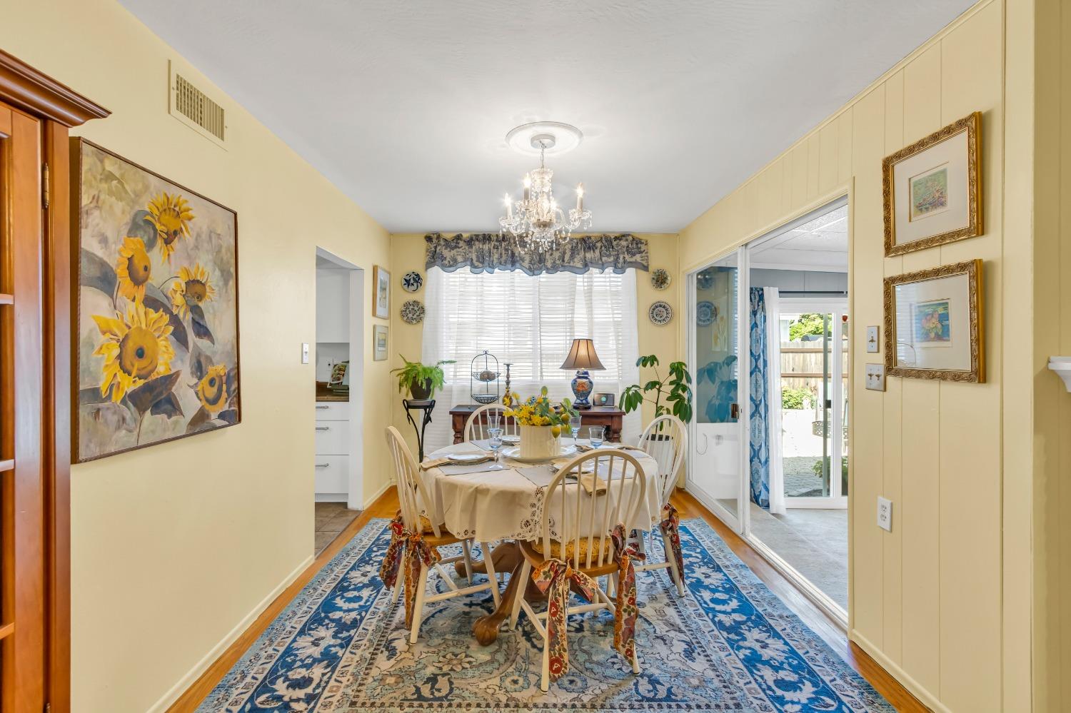 Aramon Drive, Rancho Cordova, California image 7
