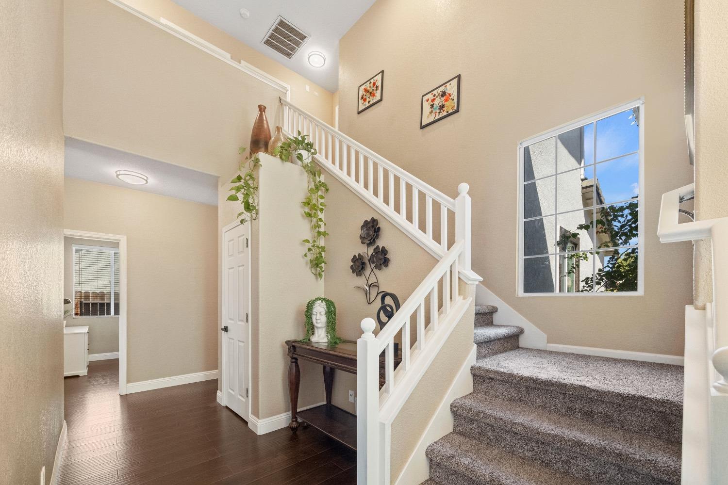 Bonhill Drive, Folsom, California image 6
